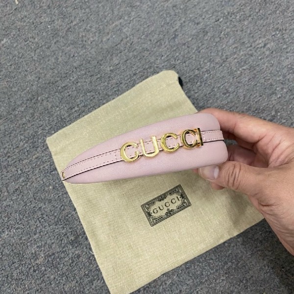 Gucci Logo Letter Headband In Yellow