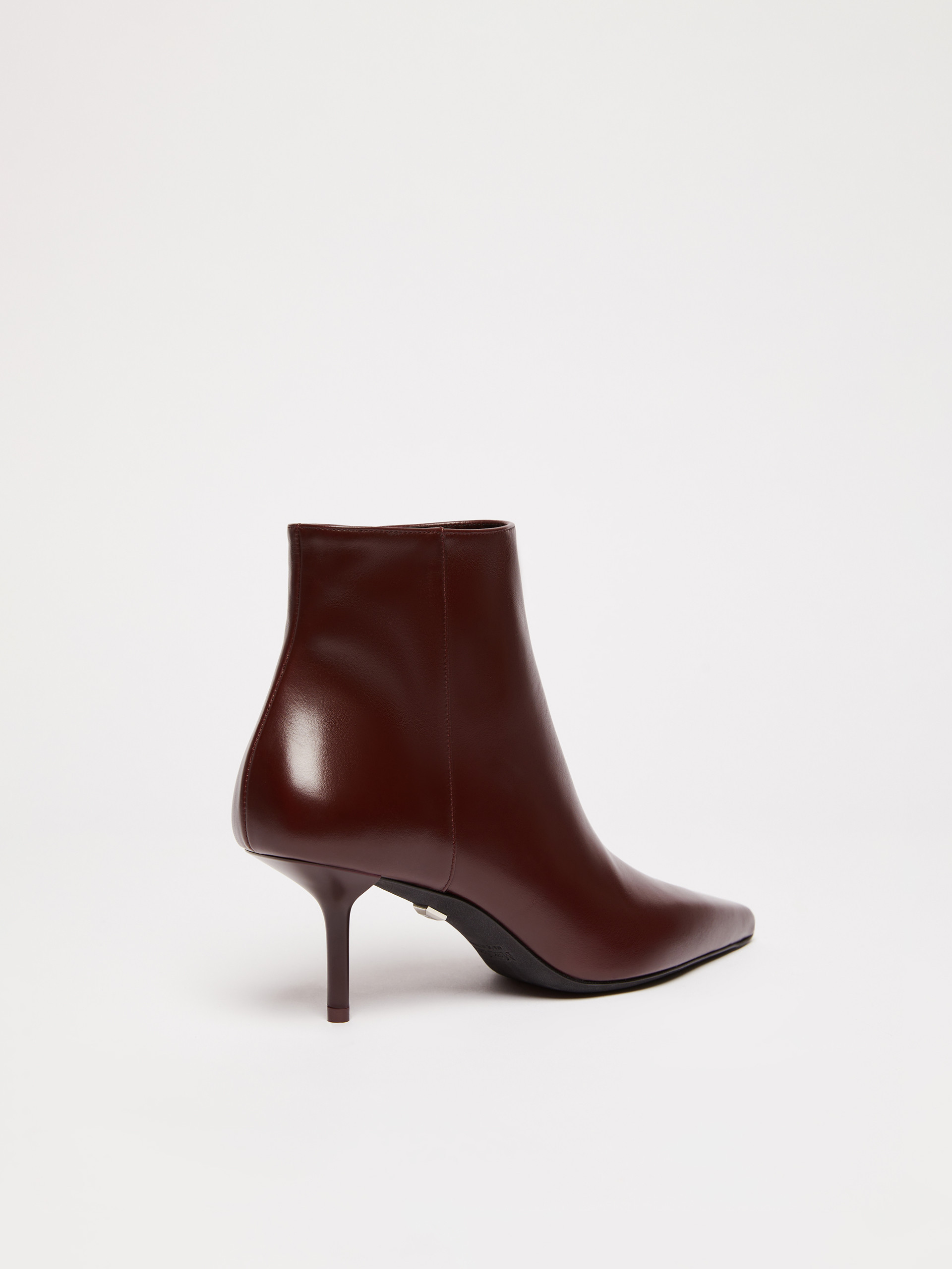 Max Mara Leather Ankle Boots With Zip In Red