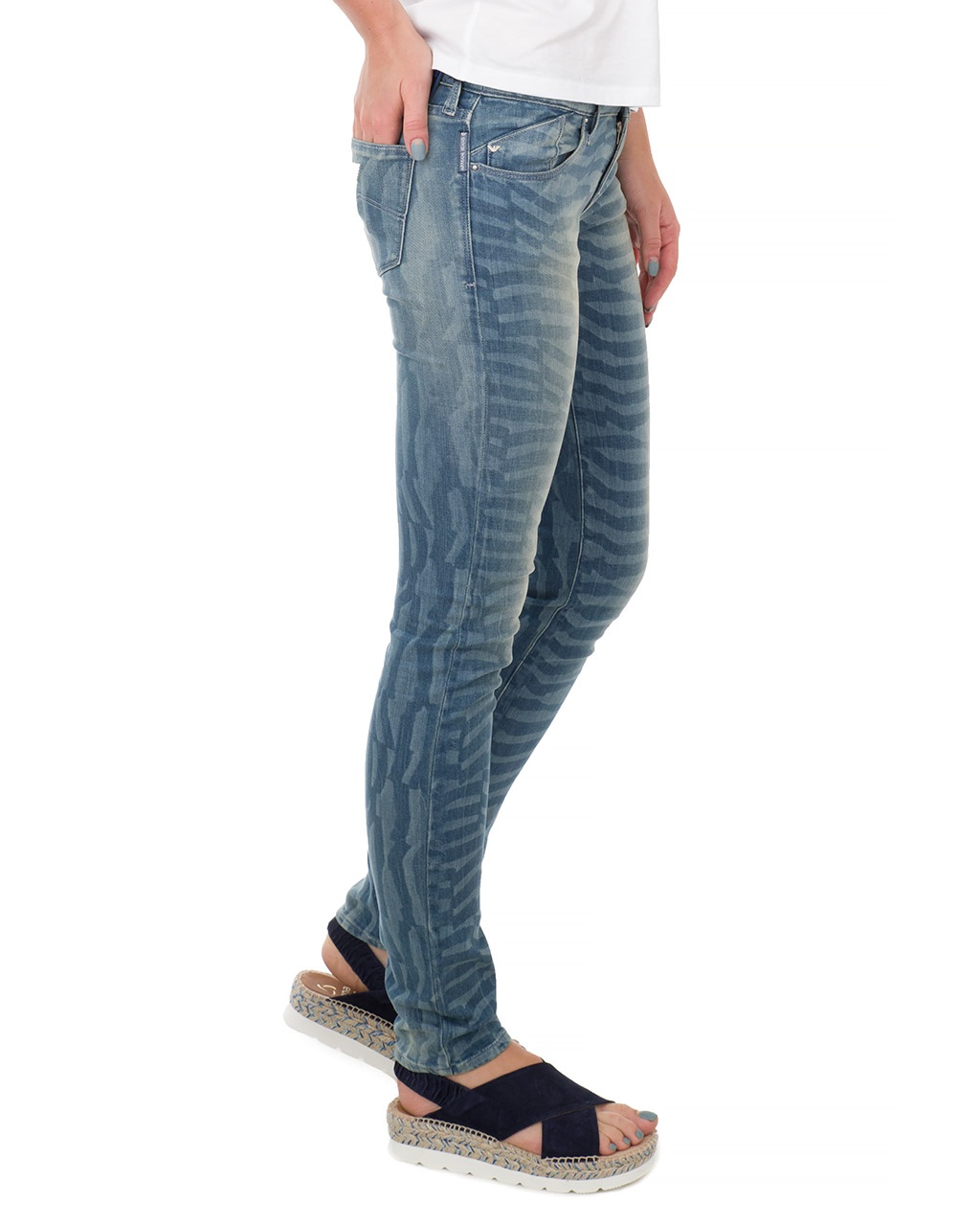 Armani Jeans Logo Jeans In Blue