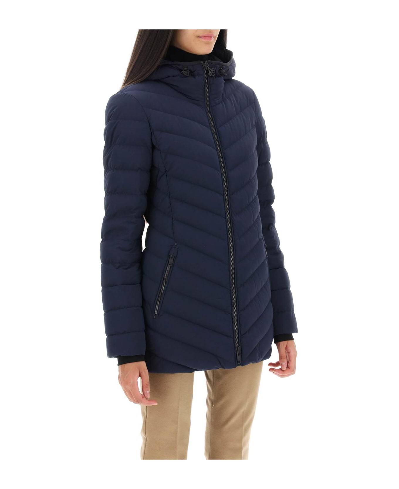 Moose Knuckles Long-sleeved Down Jacket In Black