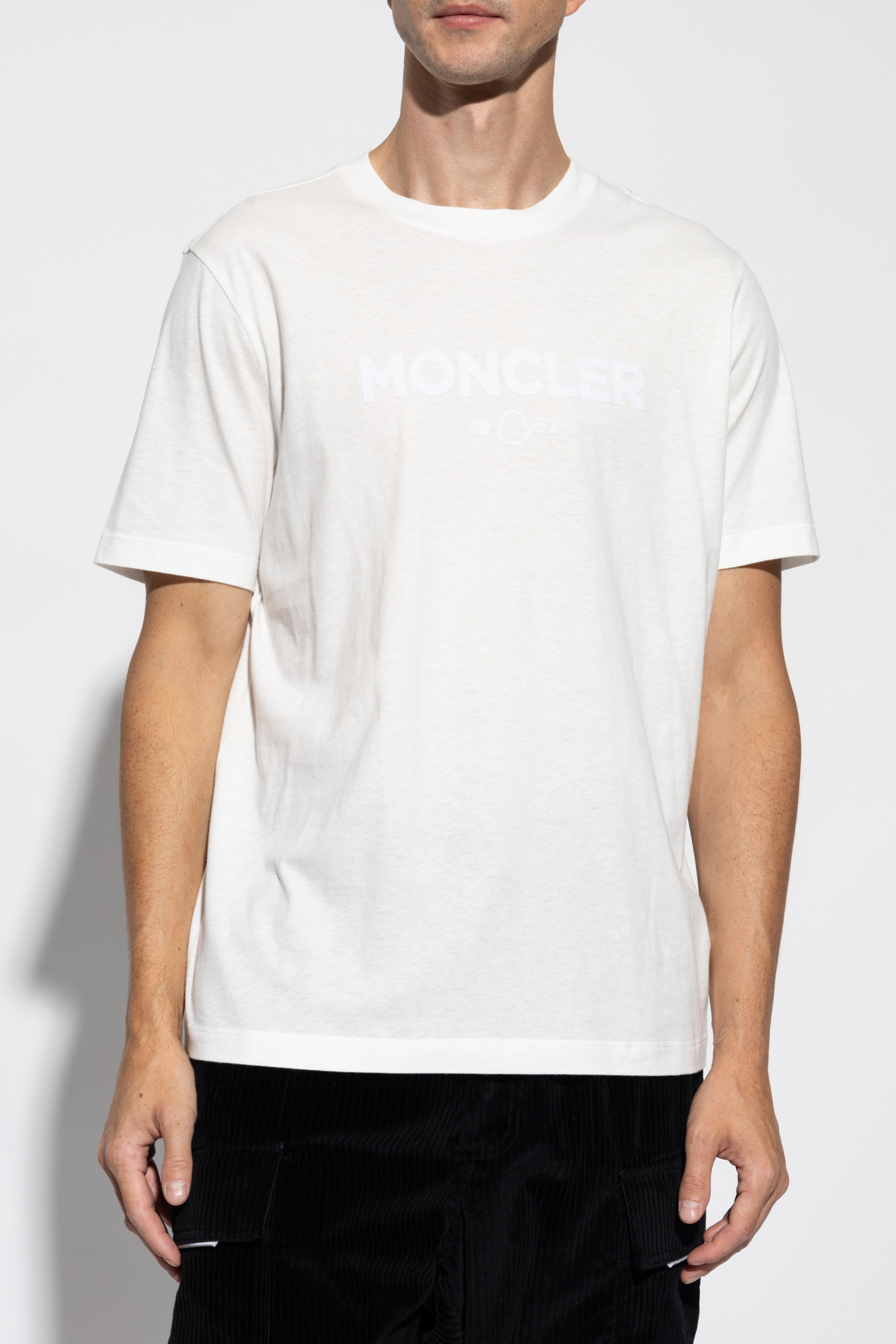 Moncler Logo-print Cotton T-shirt In White
