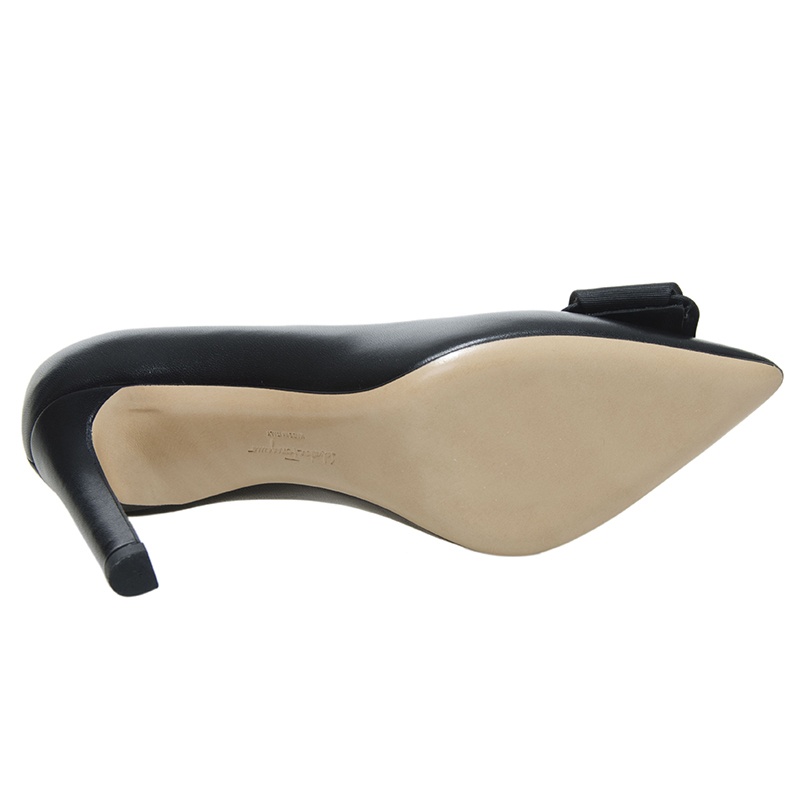 Ferragamo Bow-tie High Heels In Black
