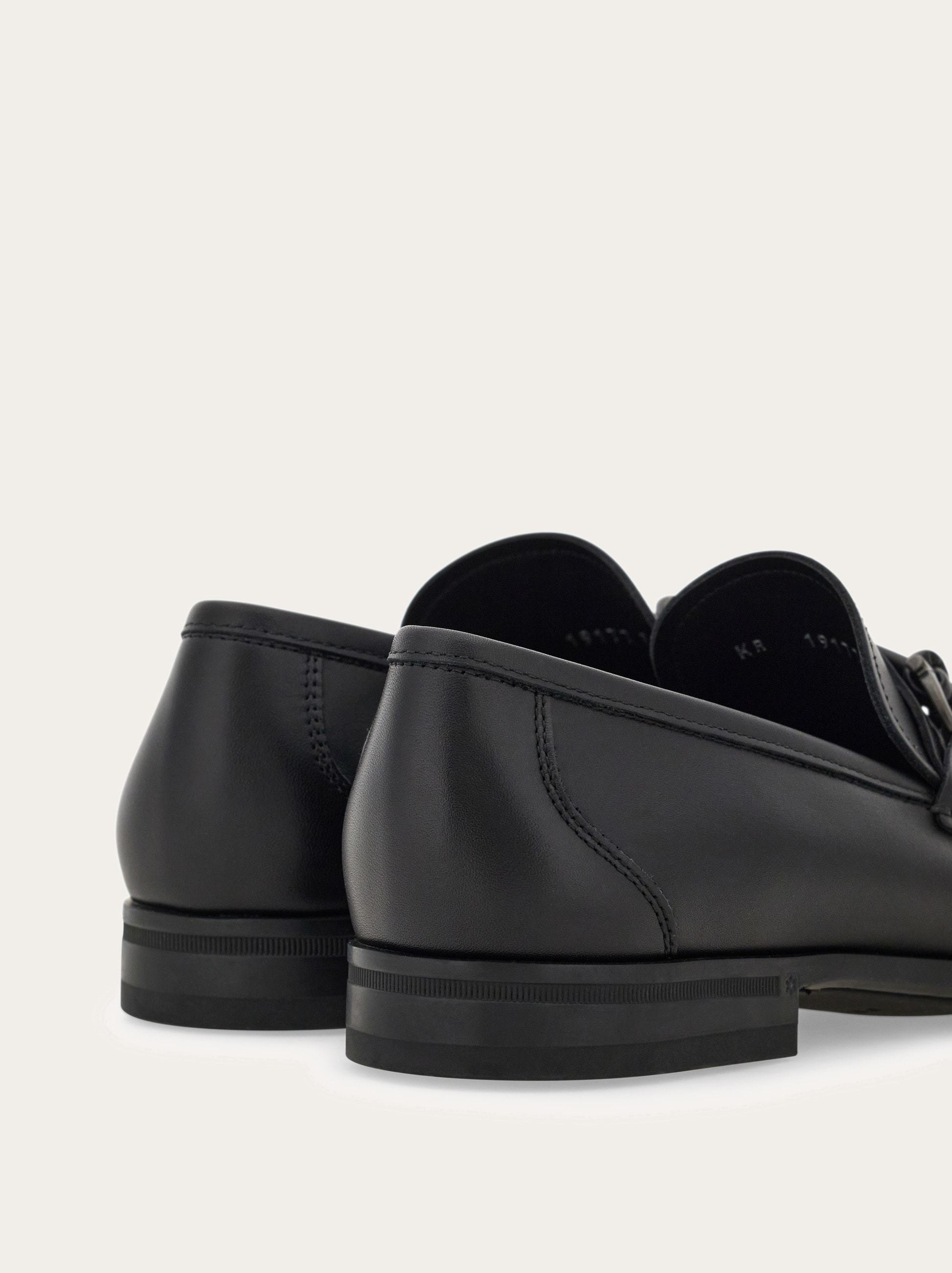Ferragamo Gancini Buckle Loafer
