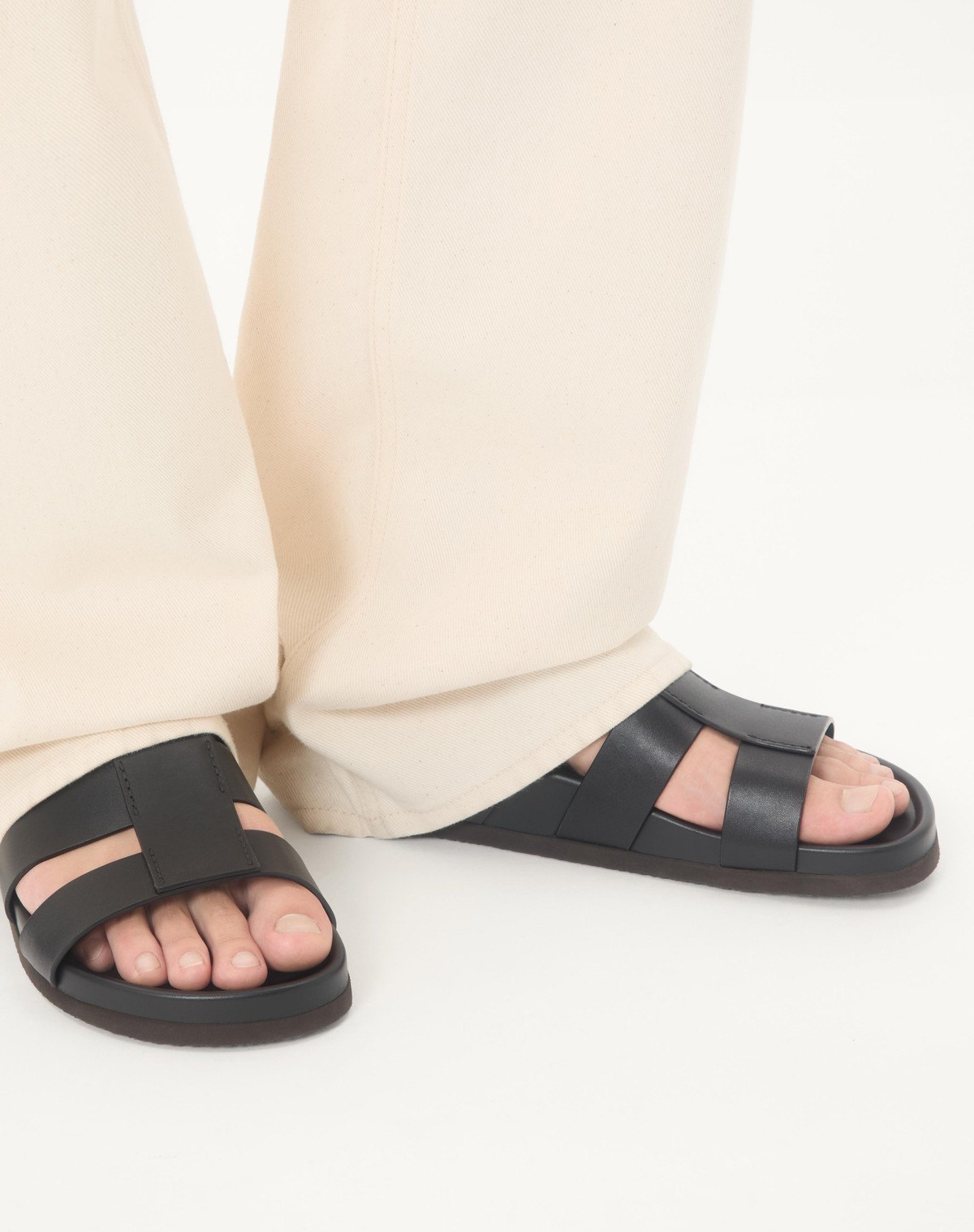 Valentino Garavani Studshield Logo-embellished Leather Sandals In Black