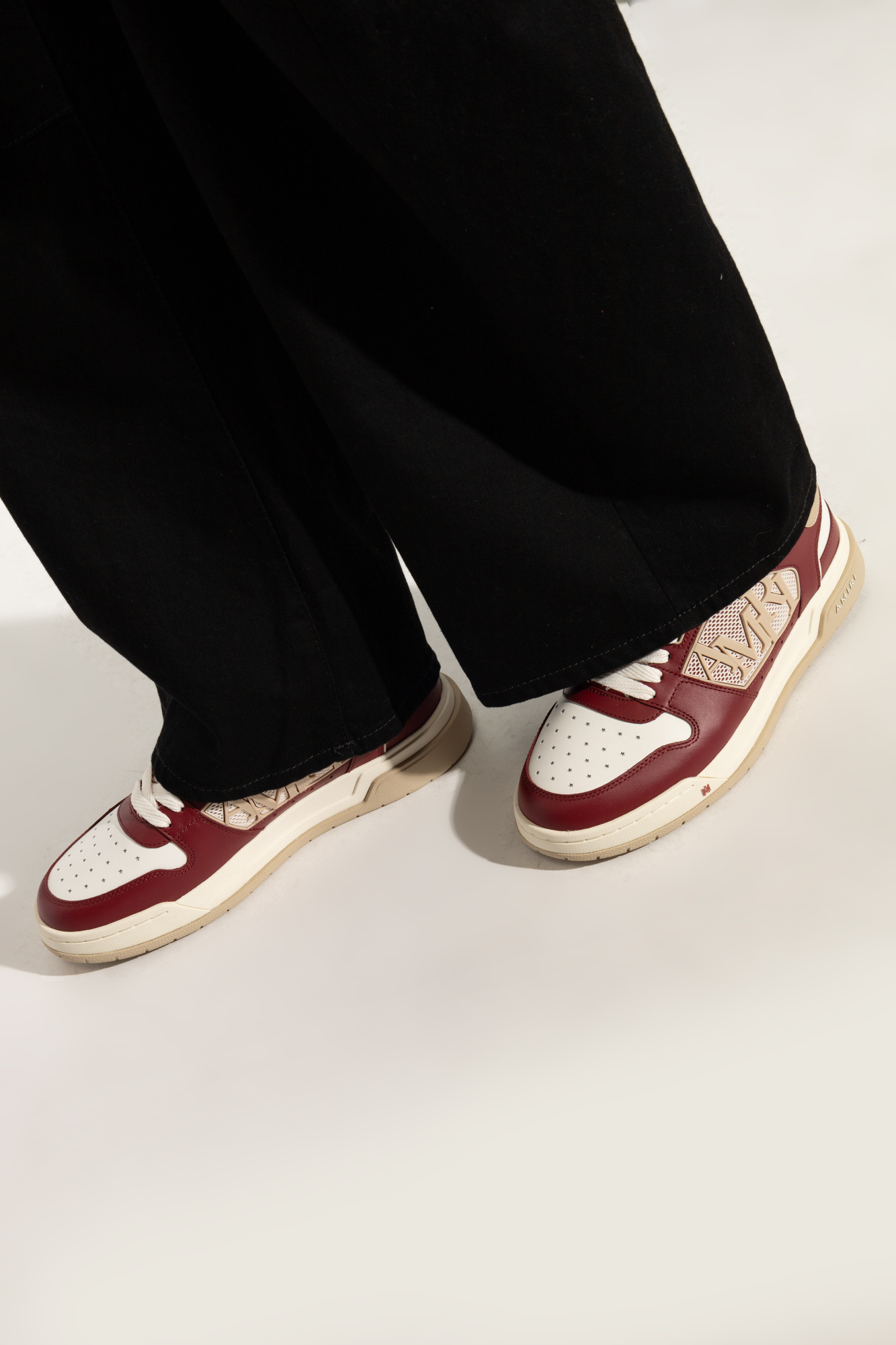 Amiri Bordeaux 'classic Low' Sneakers With Maxi Logo On The Side And Logo Patch On The Tongue In Leather M In White
