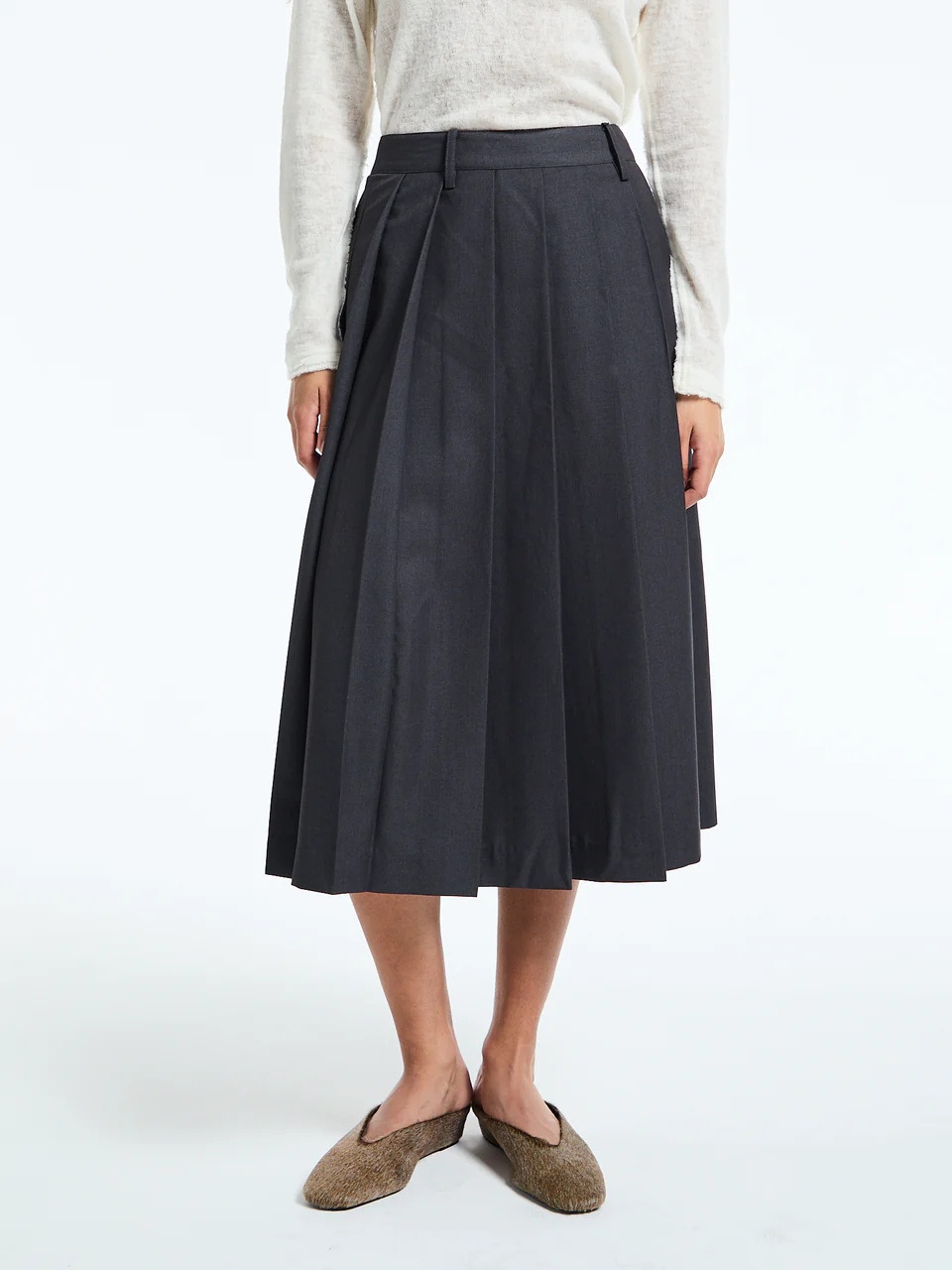 Dunst Pleats Long Skirt In Charcoal Grey In Gray