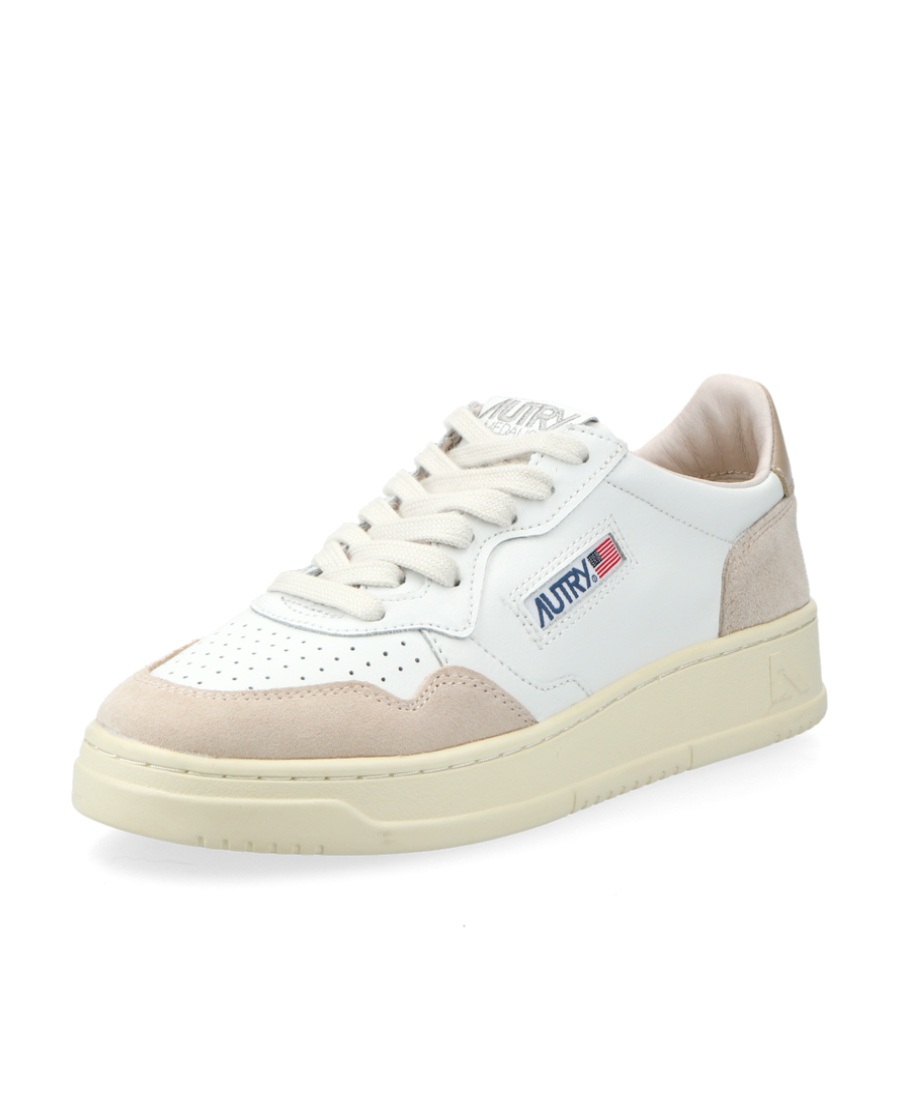 Autry Leather Sneakers With Contrast Heel Tab In Nude