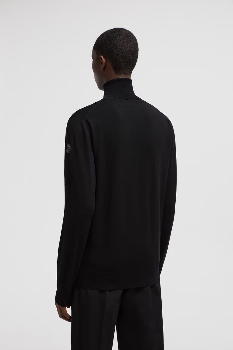 Moncler Men's Virgin Wool Turtleneck Sweater In Black