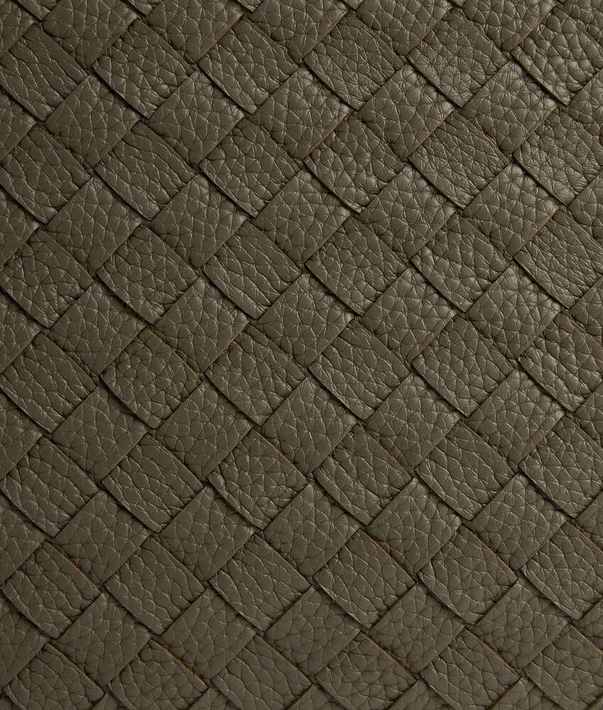 Bottega Veneta Leather Andiamo Messenger Bag In Brown