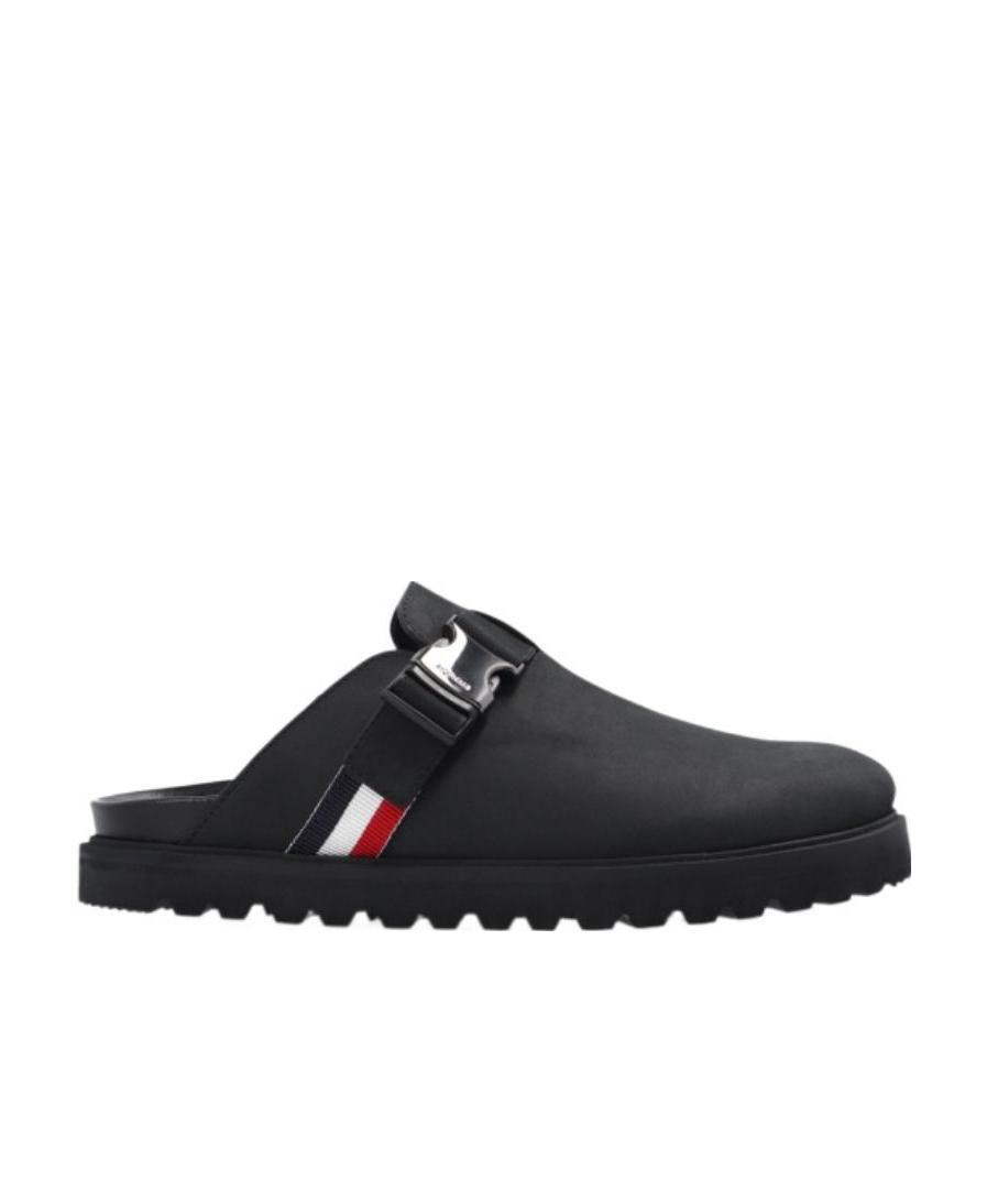 MONCLER LOGO-BUCKLE DETAIL SLIDES