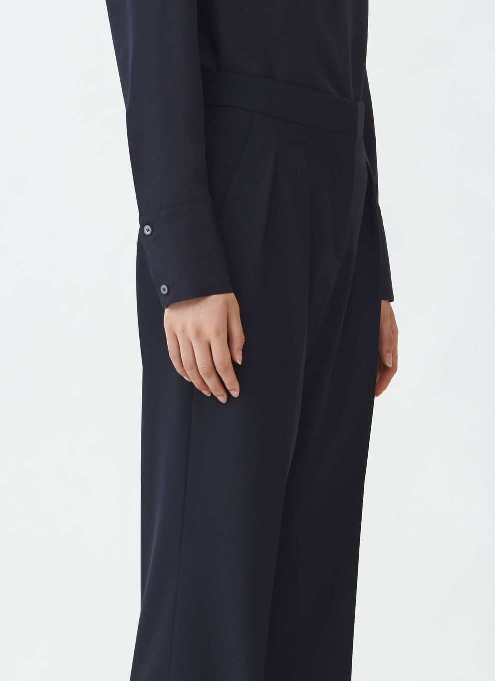 Fabiana Filippi Straight-leg Tailored Trousers In Black