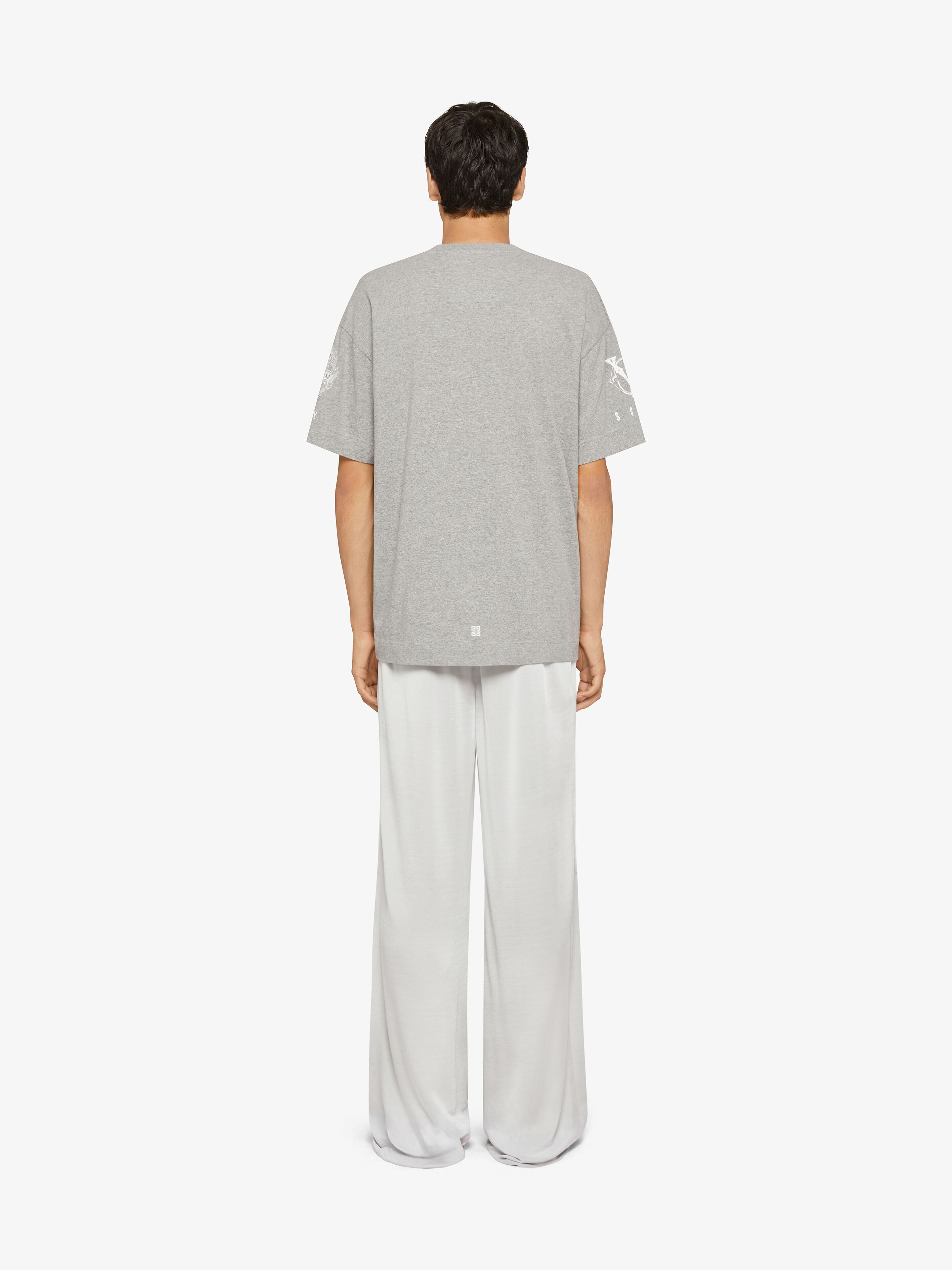 Givenchy Crest T-shirt In Cotton In Gray