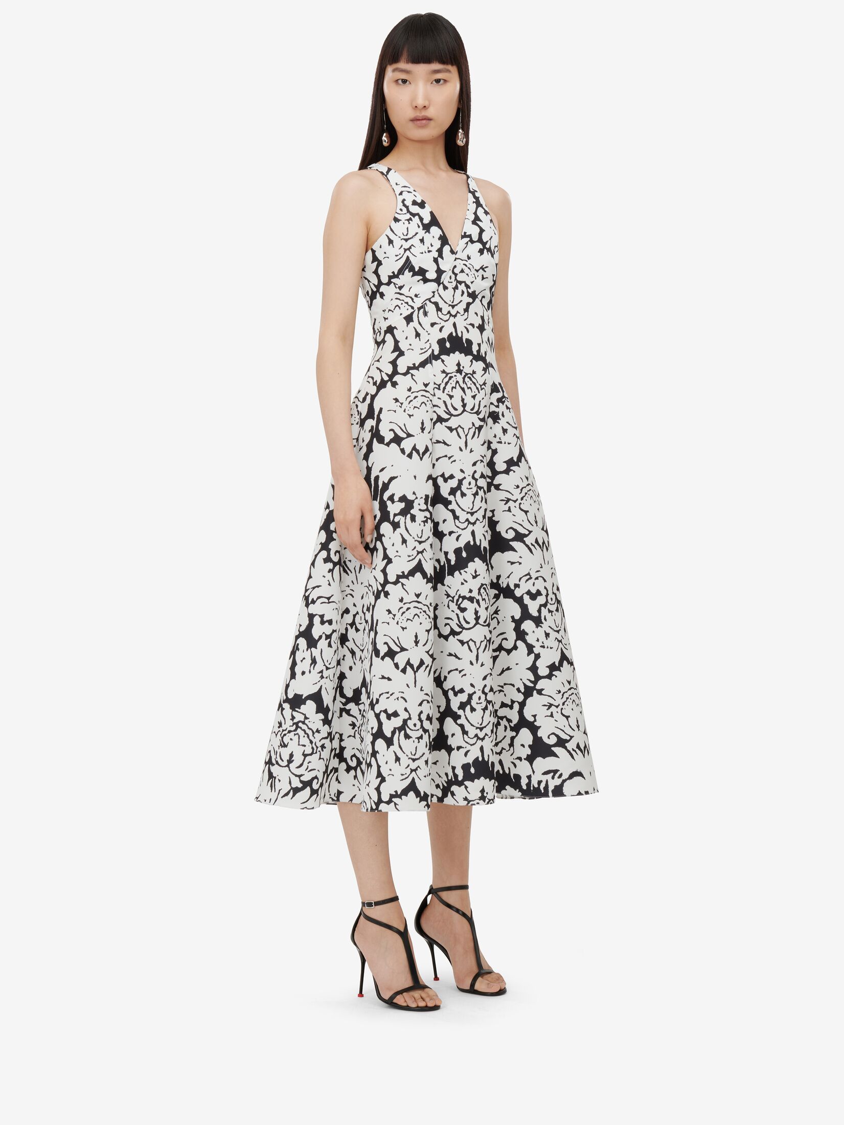 Alexander Mcqueen Damask Printed V-neck Midi Dress In White