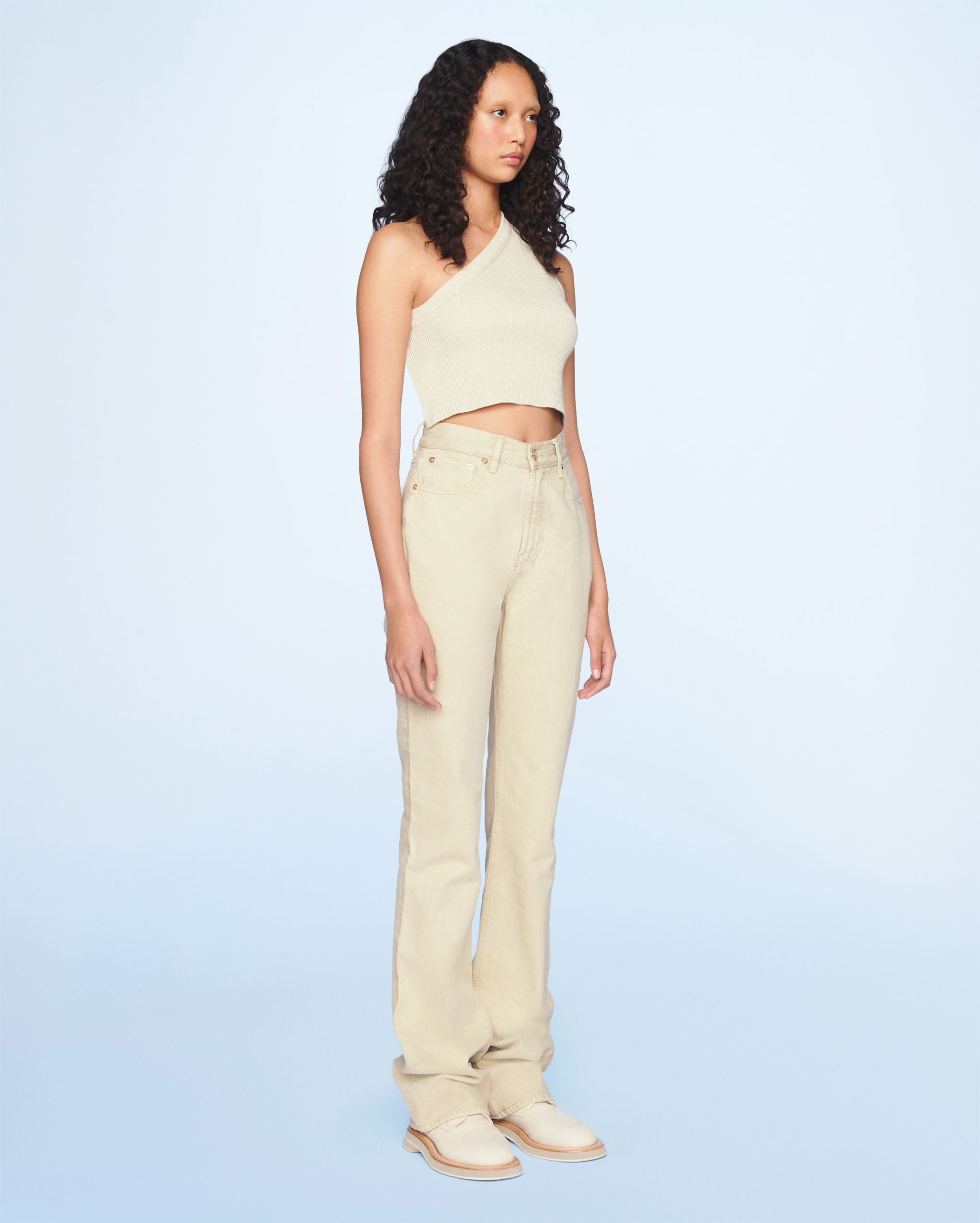 Jacquemus Asymmetric Cropped Top In White