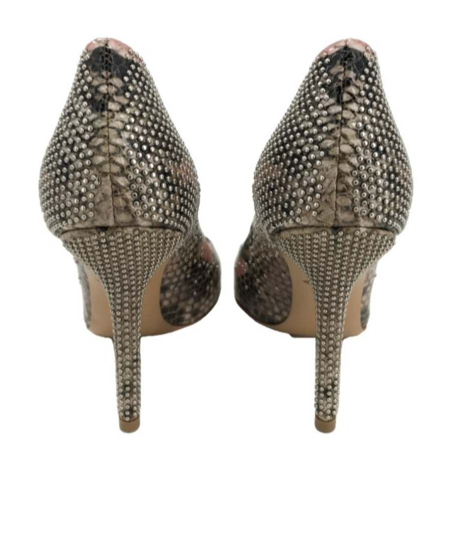 Ferragamo Logo Details High Heels In Brown