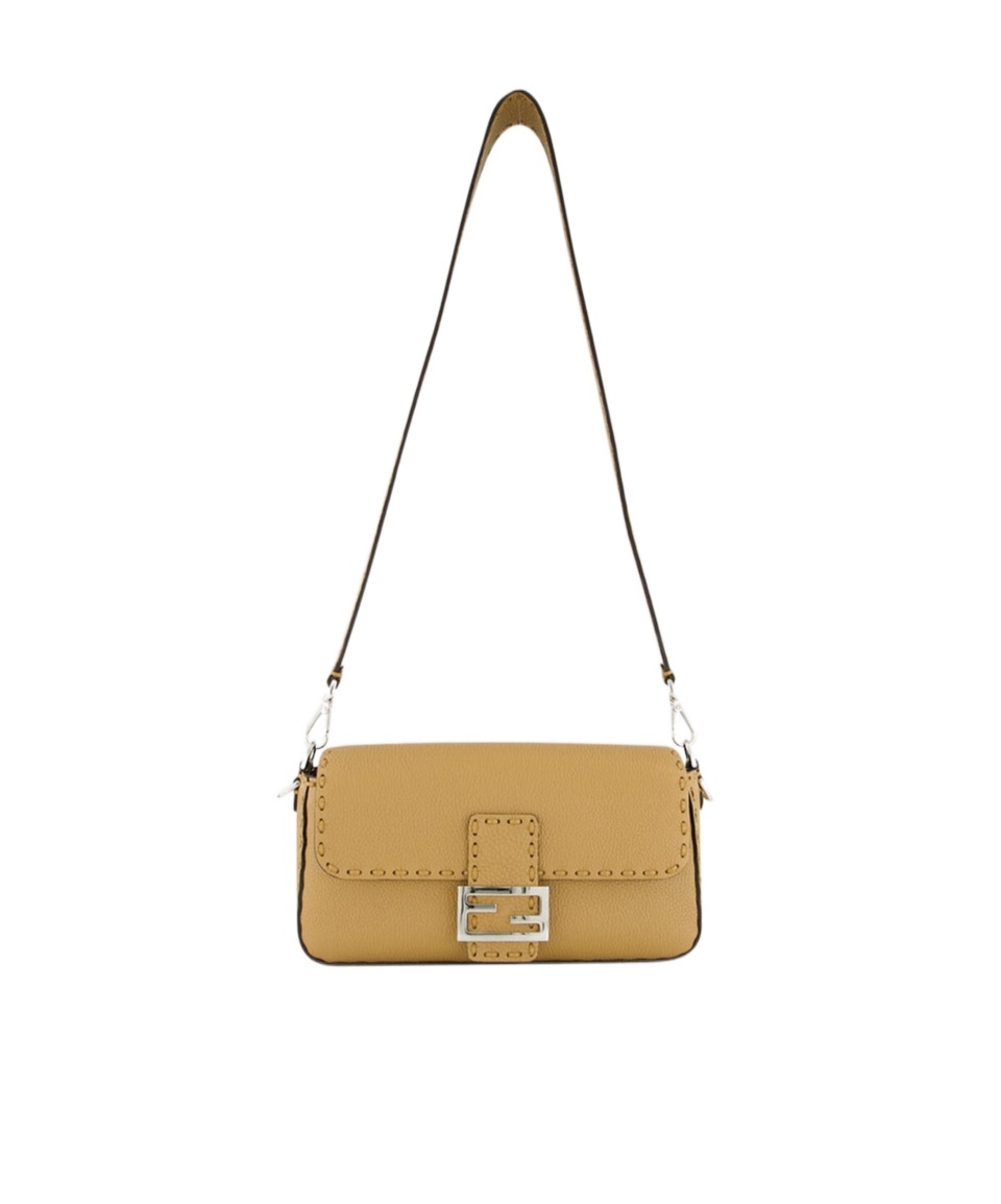 Fendi Baguette Shoulder Bag In Nude