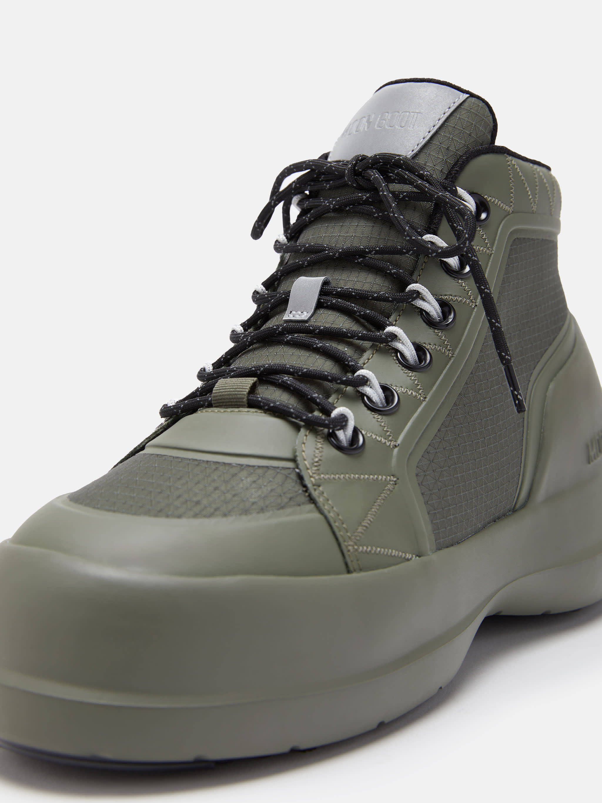 Moon Boot Luna Trek Mid Khaki Nylon Boots In Khaki