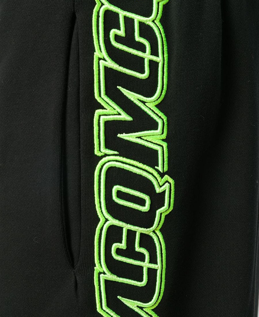 Mcq By Alexander Mcqueen Logo Ribbon Sweatpants In Black