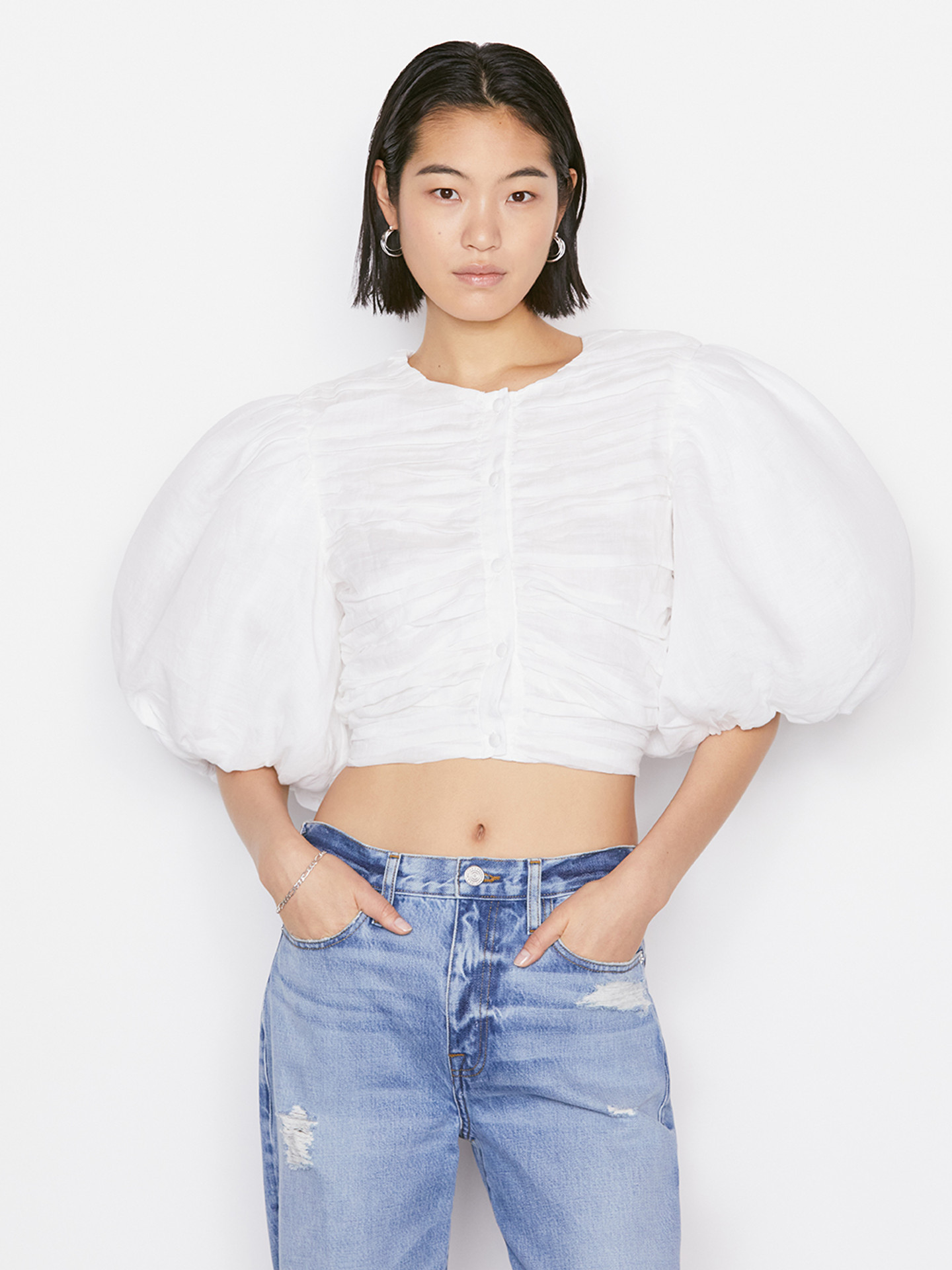 Frame Bubble Sleeve Blouse In White