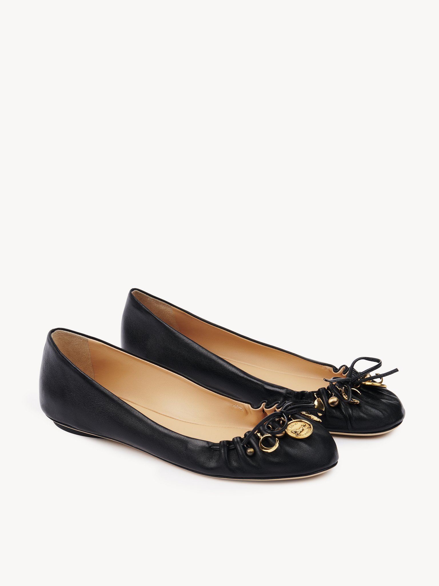 Chloé Charms Ballerina In Black