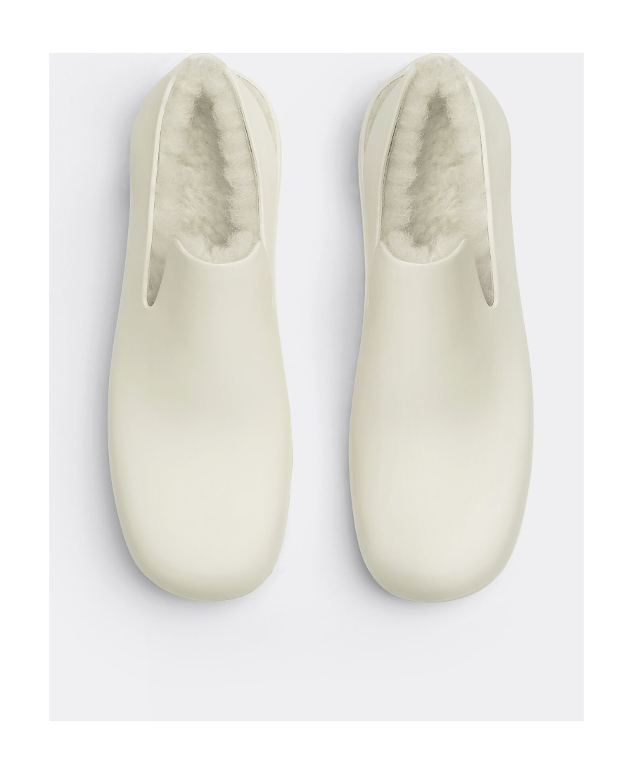 BOTTEGA VENETA EXPOSED HEEL DESIGN TO WEAR CASUAL SANDALS