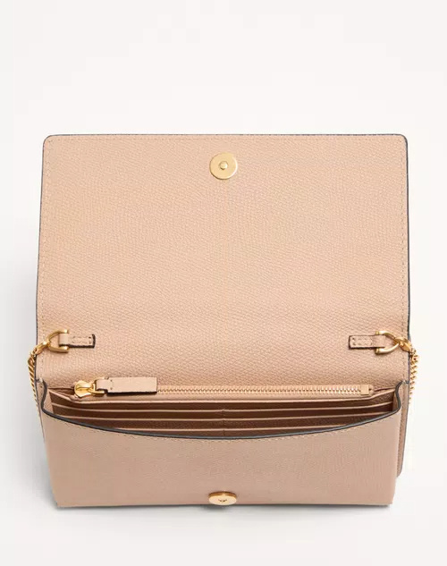 Valentino Vlogo Chain Shoulder Bag In Pink
