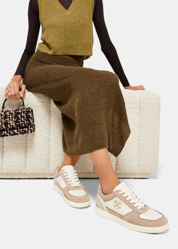 Tory Burch Clover Court Panelled Suede Sneakers In Nude