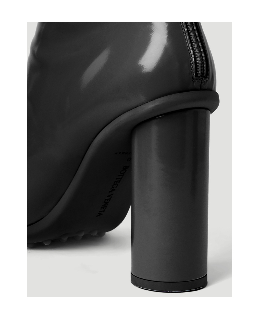 Bottega Veneta Black Leather Atomic Boots In Black