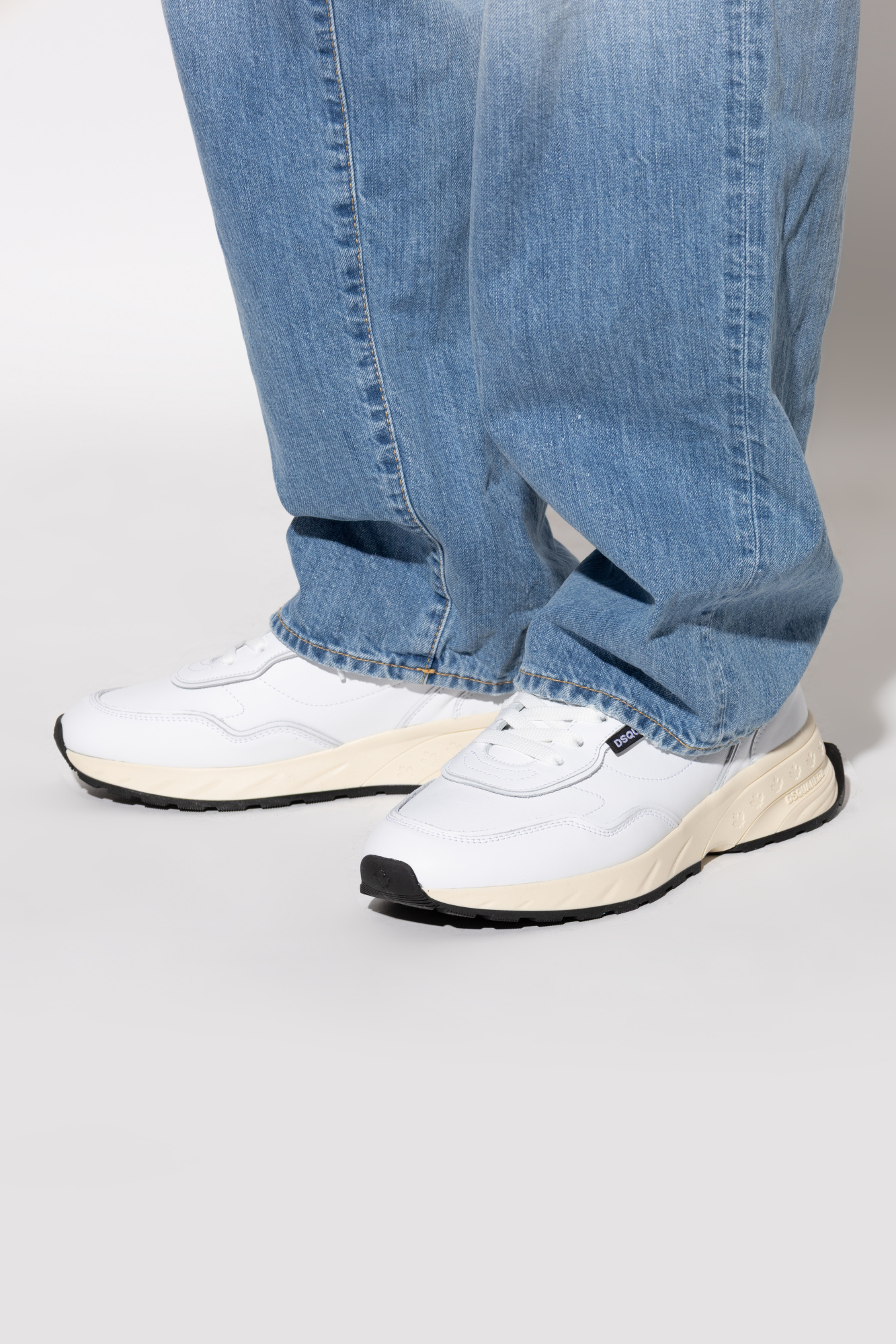 Dsquared2 Round Toe Low-top Sneakers