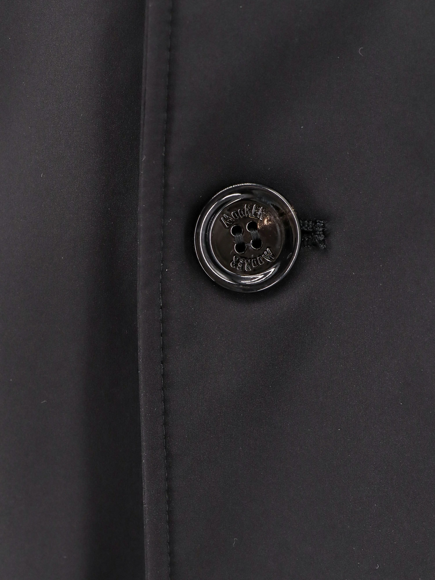 Moorer Technical Fabric Coat In Black