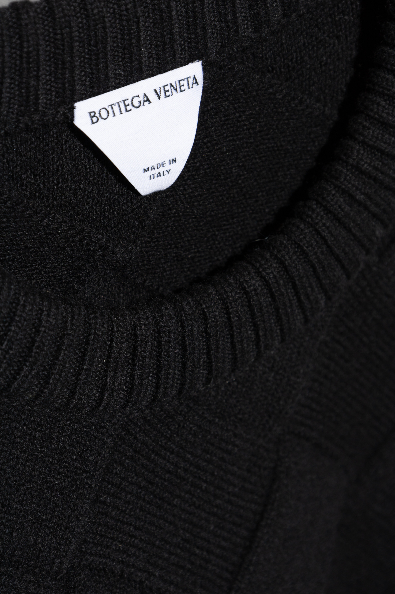 Bottega Veneta 3d Intreccio Crewneck Jumper In Black