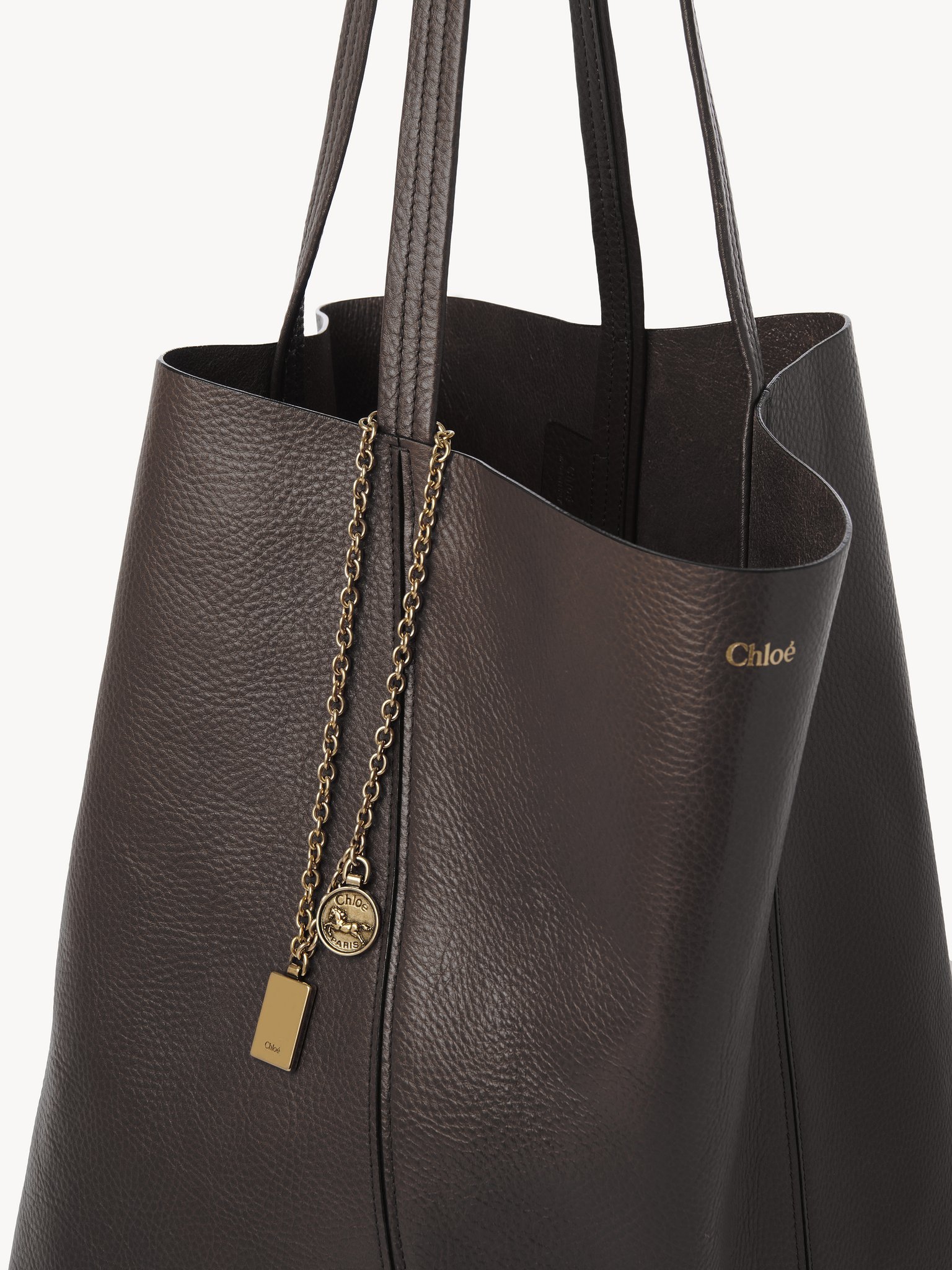 Chloé Large  Spin Tote Bag In Grained Leather In Brown