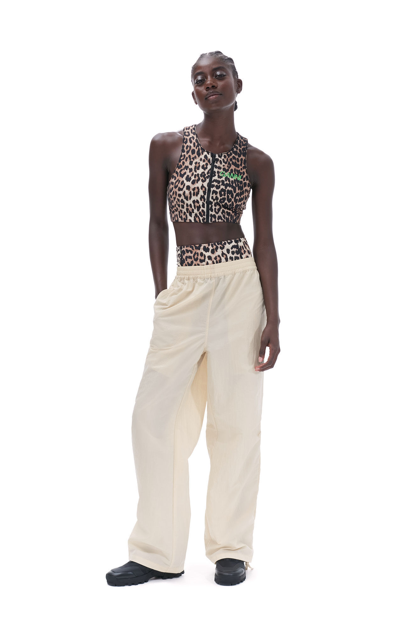 Ganni Leopard-print Zip-up Crop Top In Black