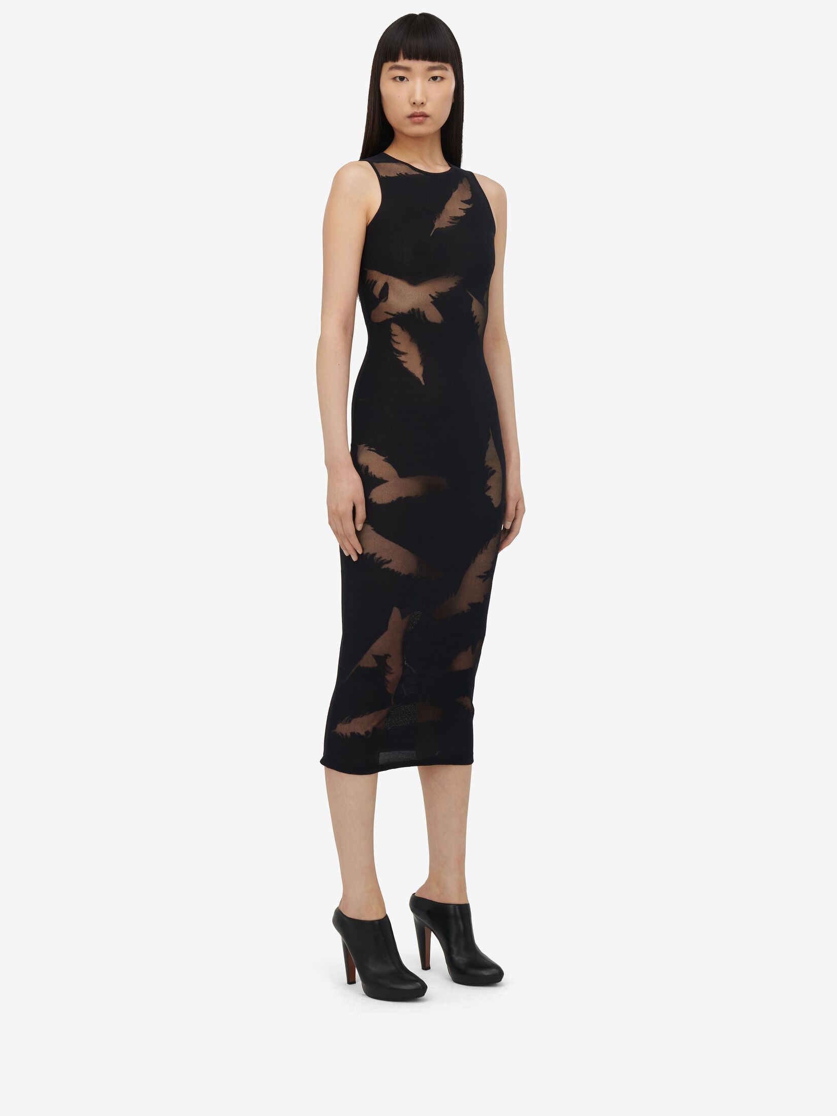 Alexander Mcqueen Embroidered Silk Dress In Black
