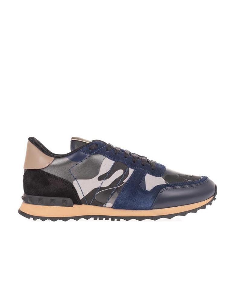 Valentino Garavani Rockstud Rockrunner Camouflage Sneakers In Blue