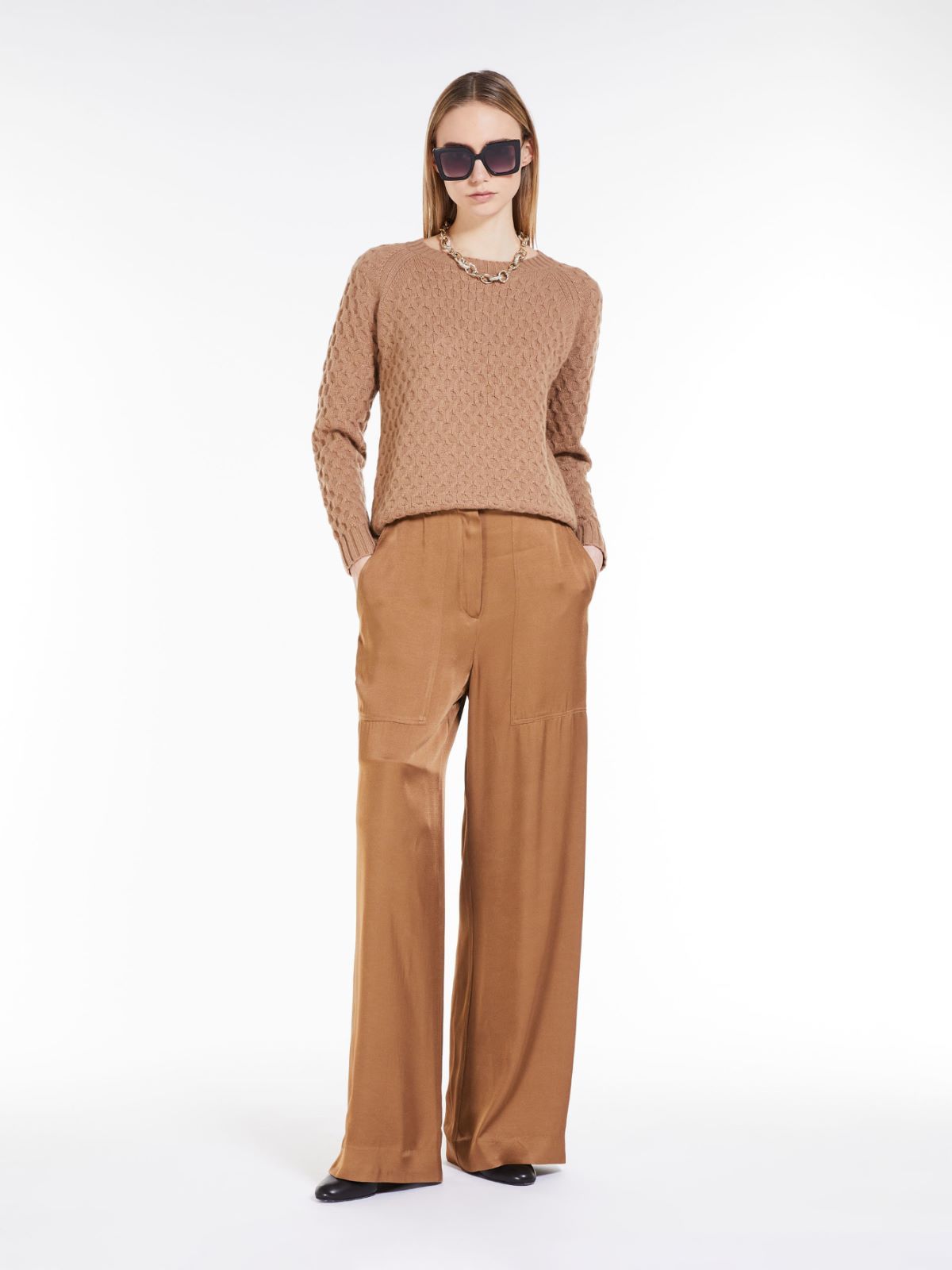 Max Mara Long-sleeved Round Neck Sweater In Nude