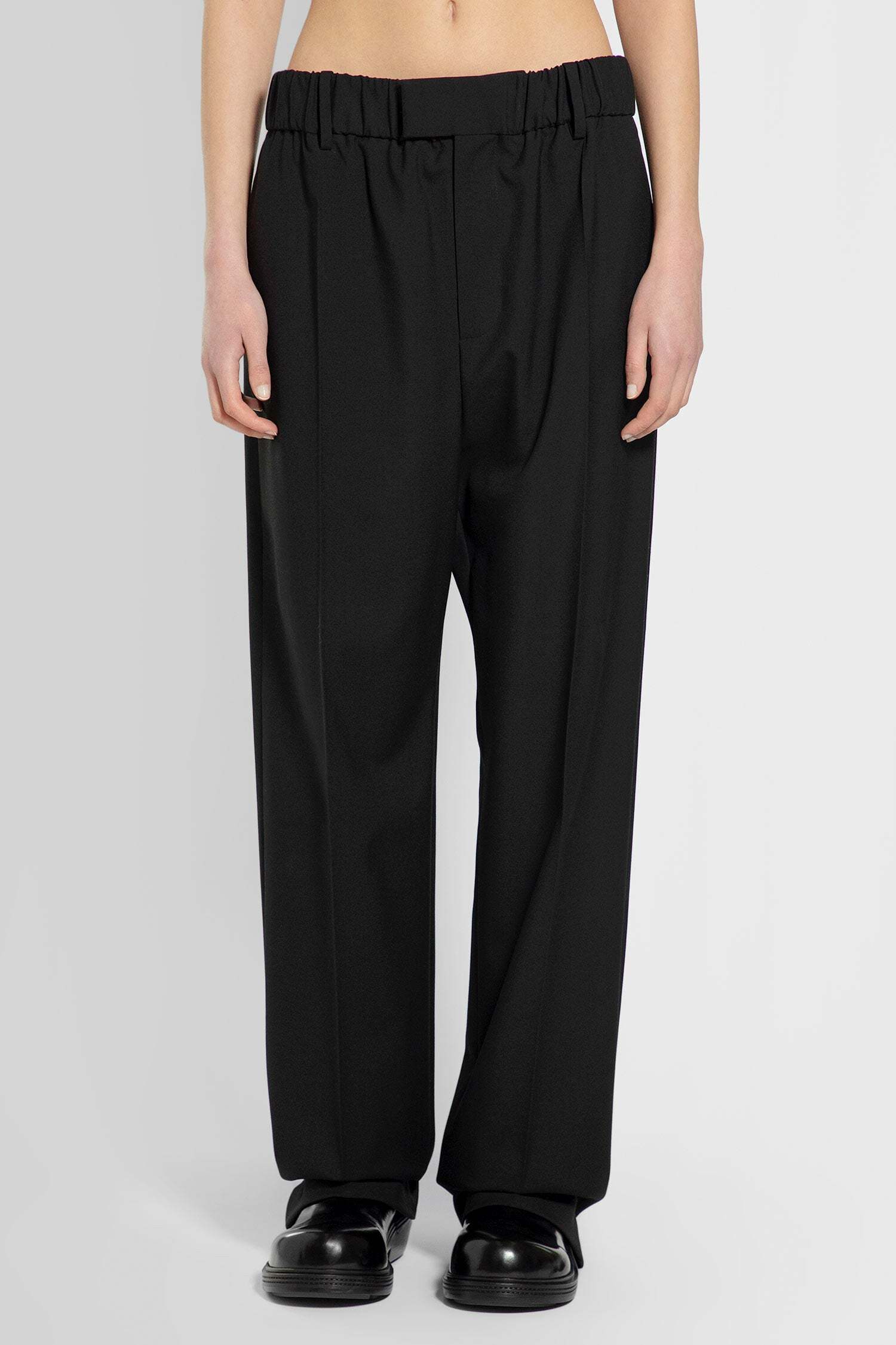 Bottega Veneta Elastic Belt Wool Casual Pants In Black