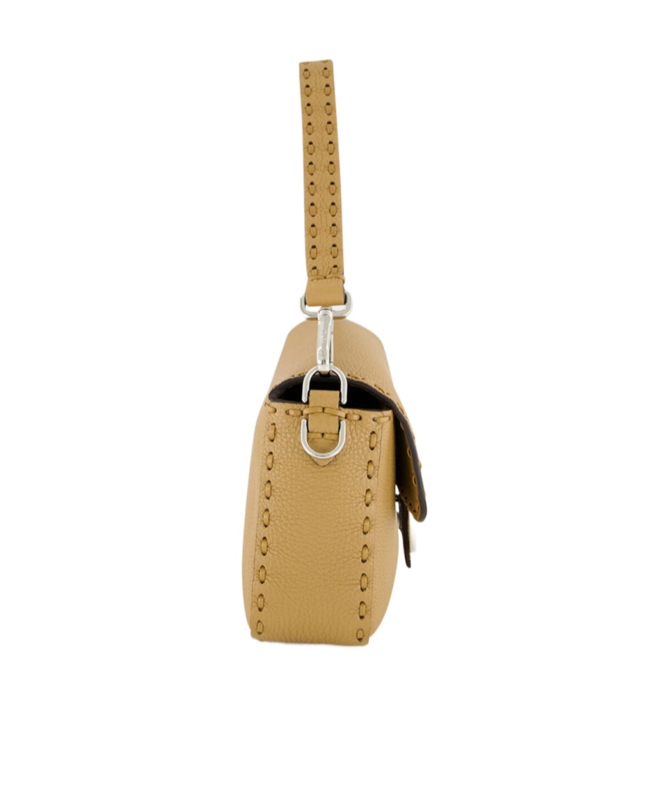 Fendi Baguette Shoulder Bag In Nude