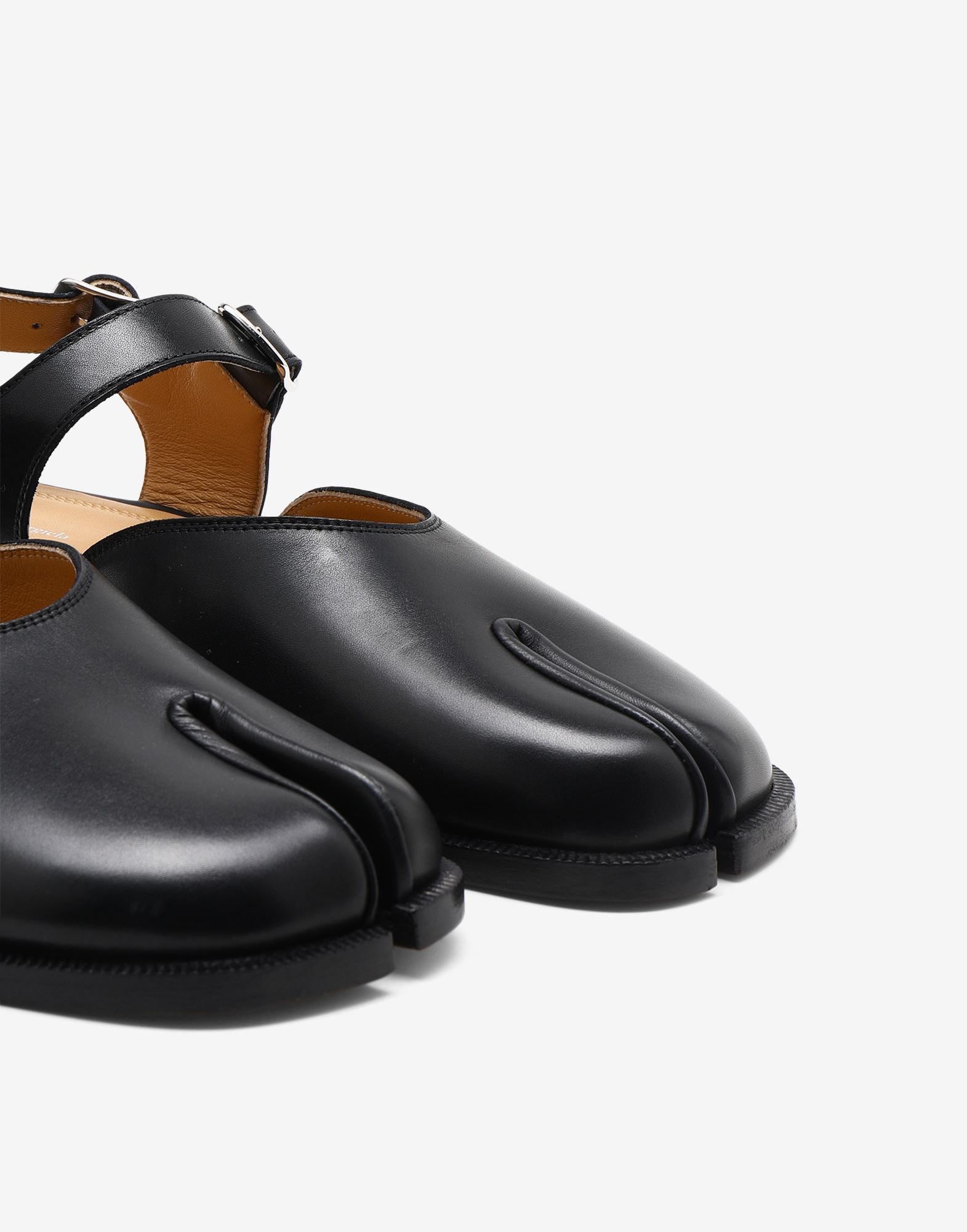 Maison Margiela Tabi Ankle-strap Leather Sandals In Black