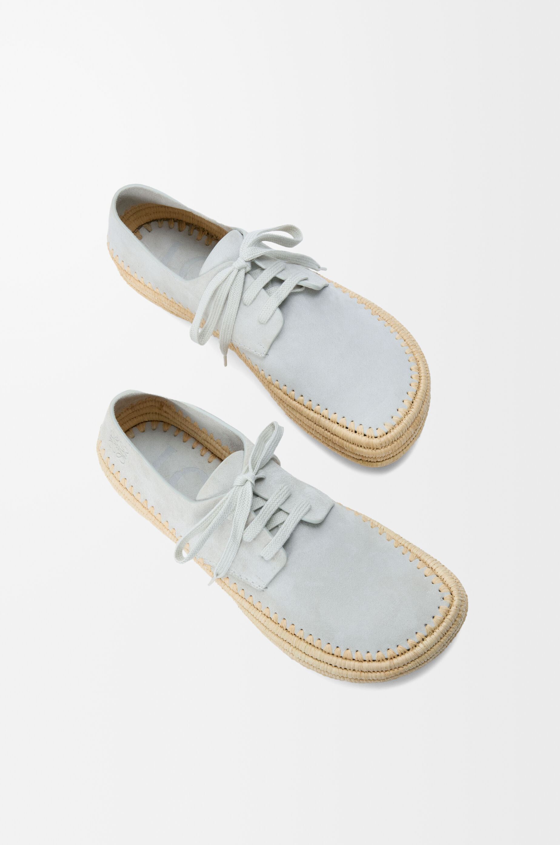 Loewe Scarpe Stringate Rio In Pelle Scamosciata Grigio Chiaro Uomo In Gray