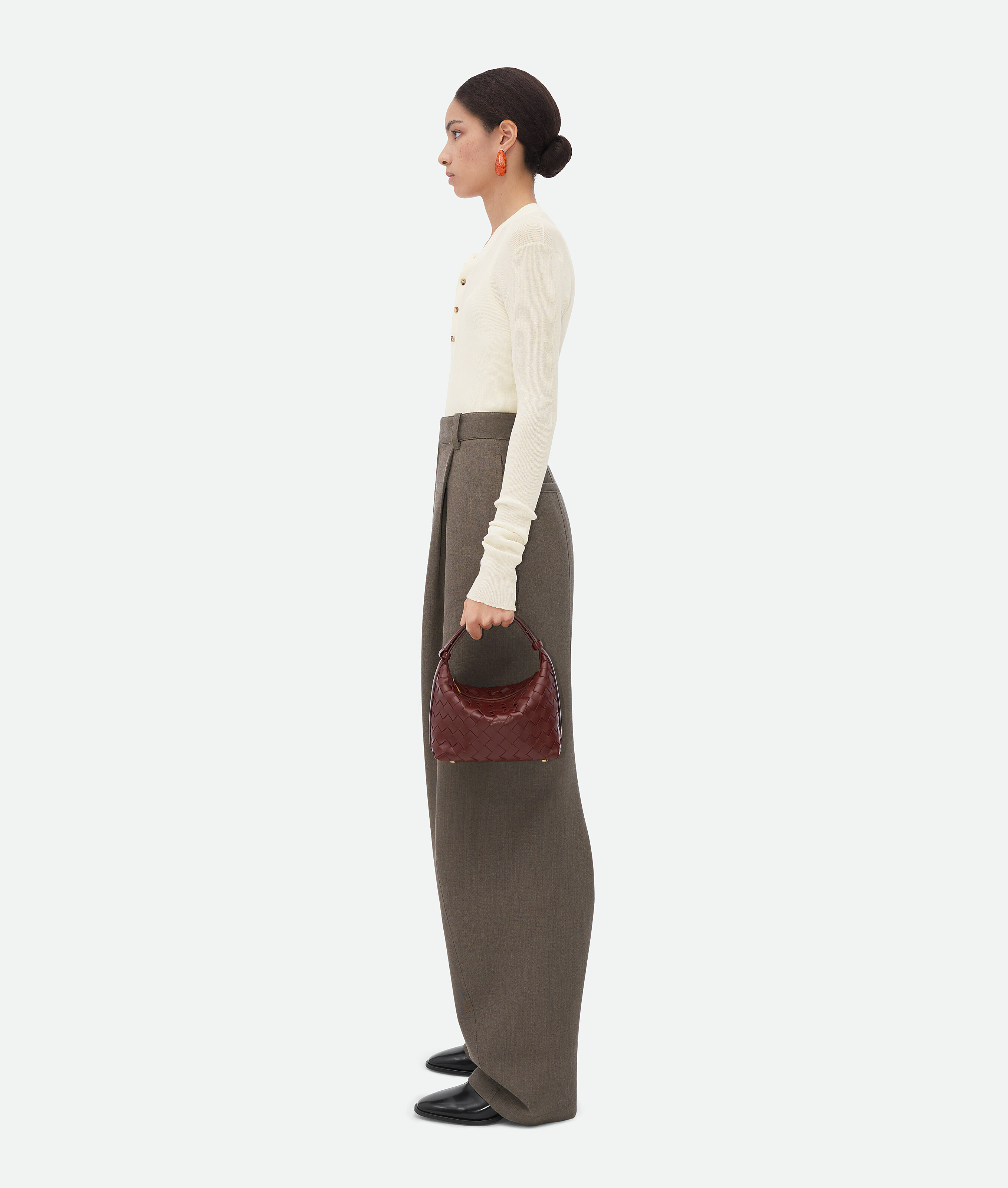 Bottega Veneta Mini Wallace Zipper Handbag In Red