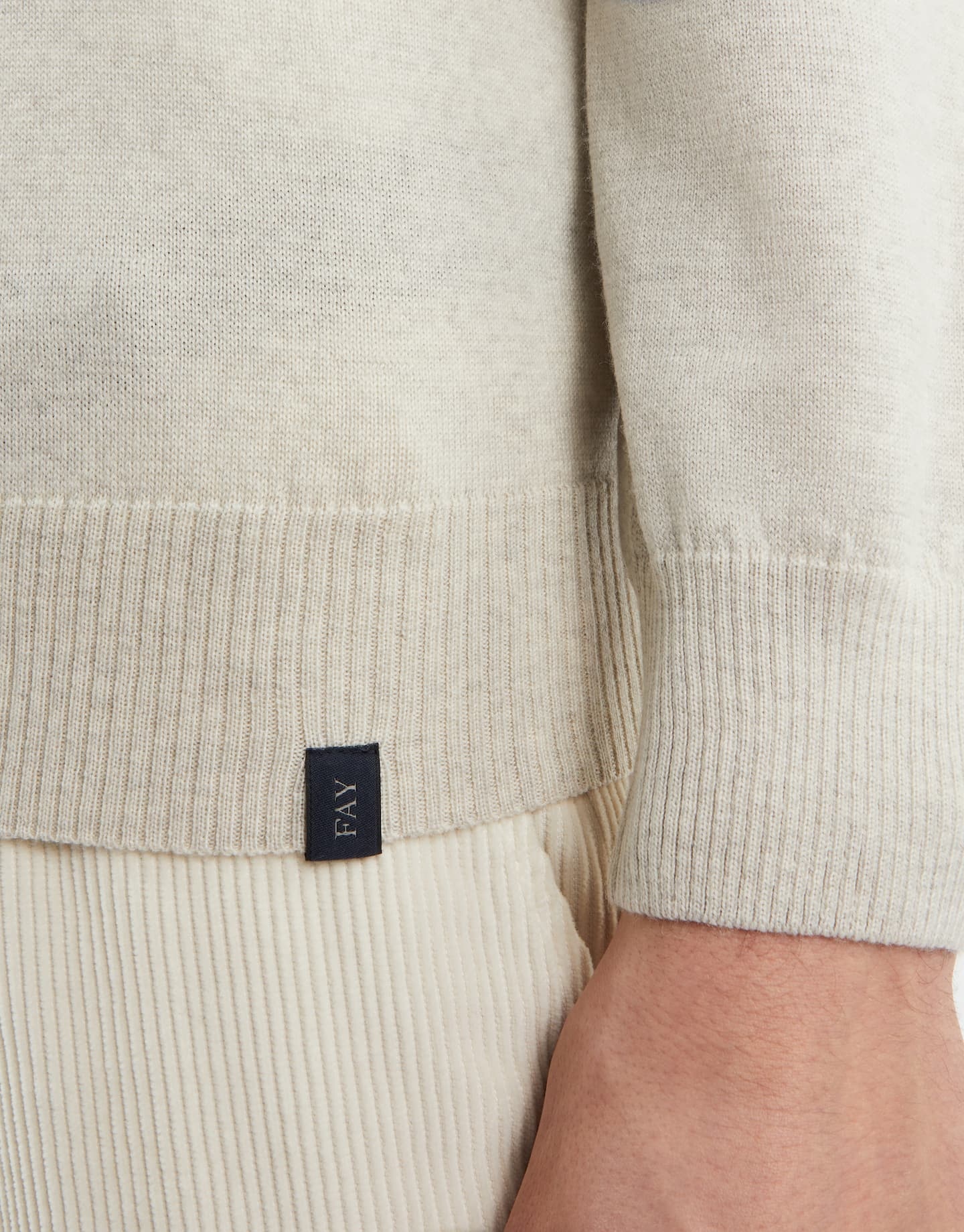 Fay Round Neck Pullover Sweater In White