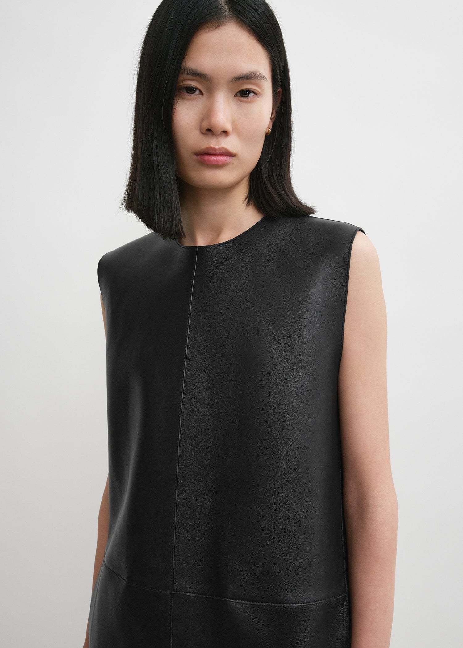Totême Leather Sleeveless Top In Black