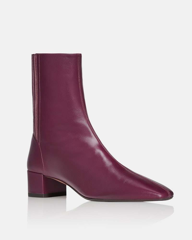 Aquazzura Square Toe Ankle Boots In Red