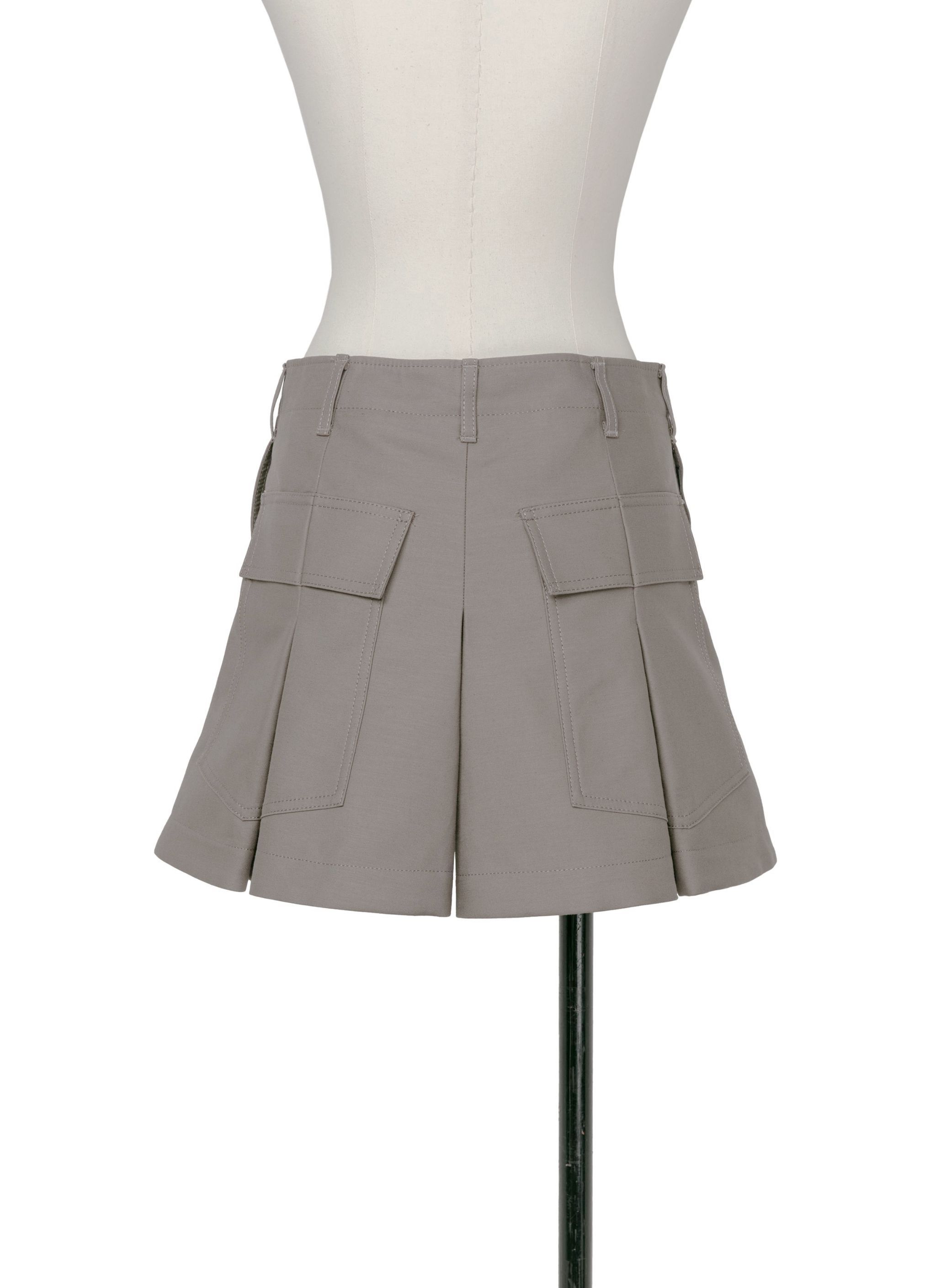 Sacai Wtaps Shorts In Gray