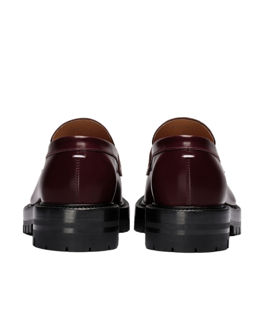Maison Margiela Tabi Split-toed Loafers In Brown