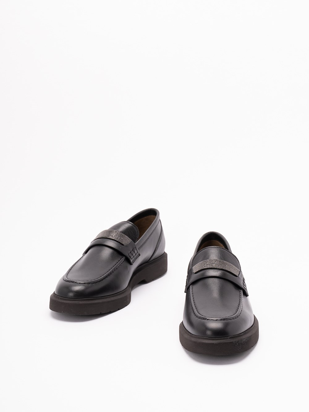 Brunello Cucinelli Round Toe Loafers In Black