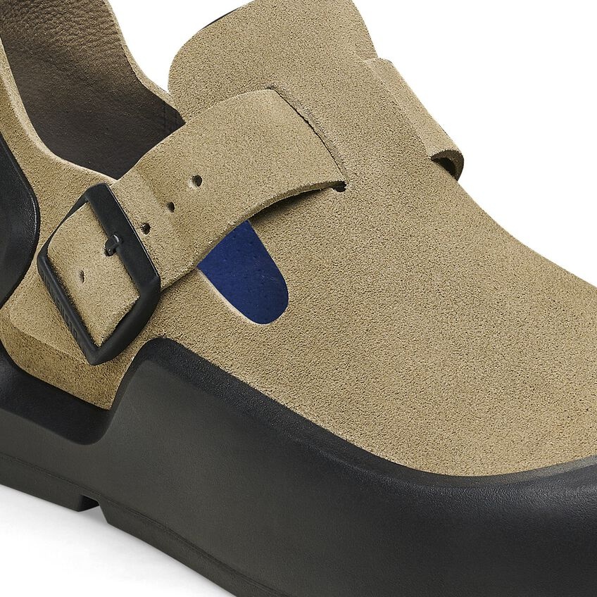 Birkenstock Reykjavik Clogs In Black
