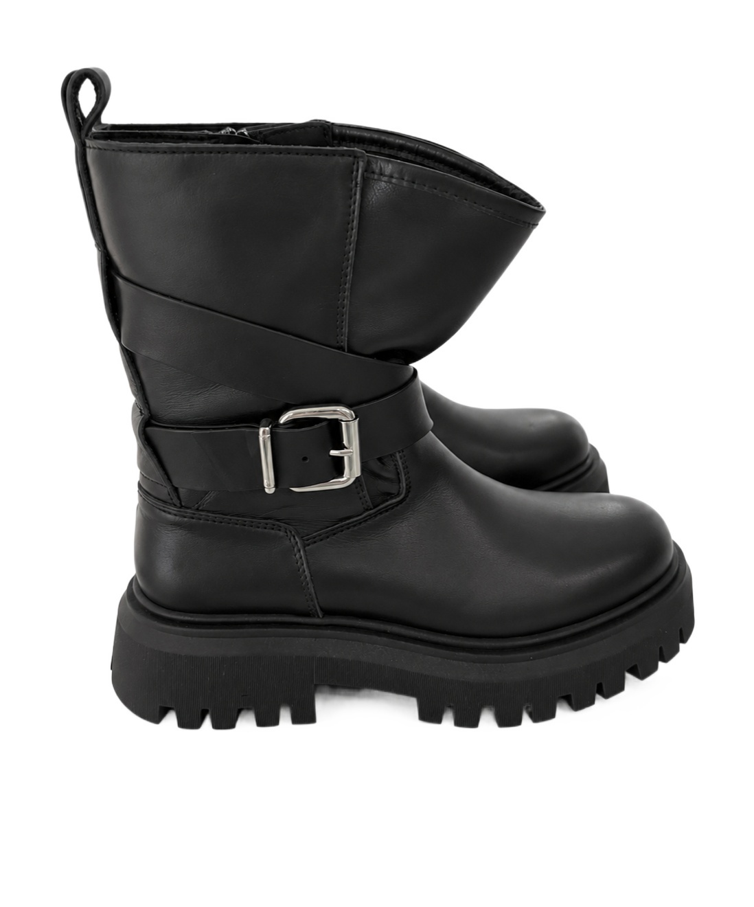 Andrea Montelpare Round-toe Boots In Black