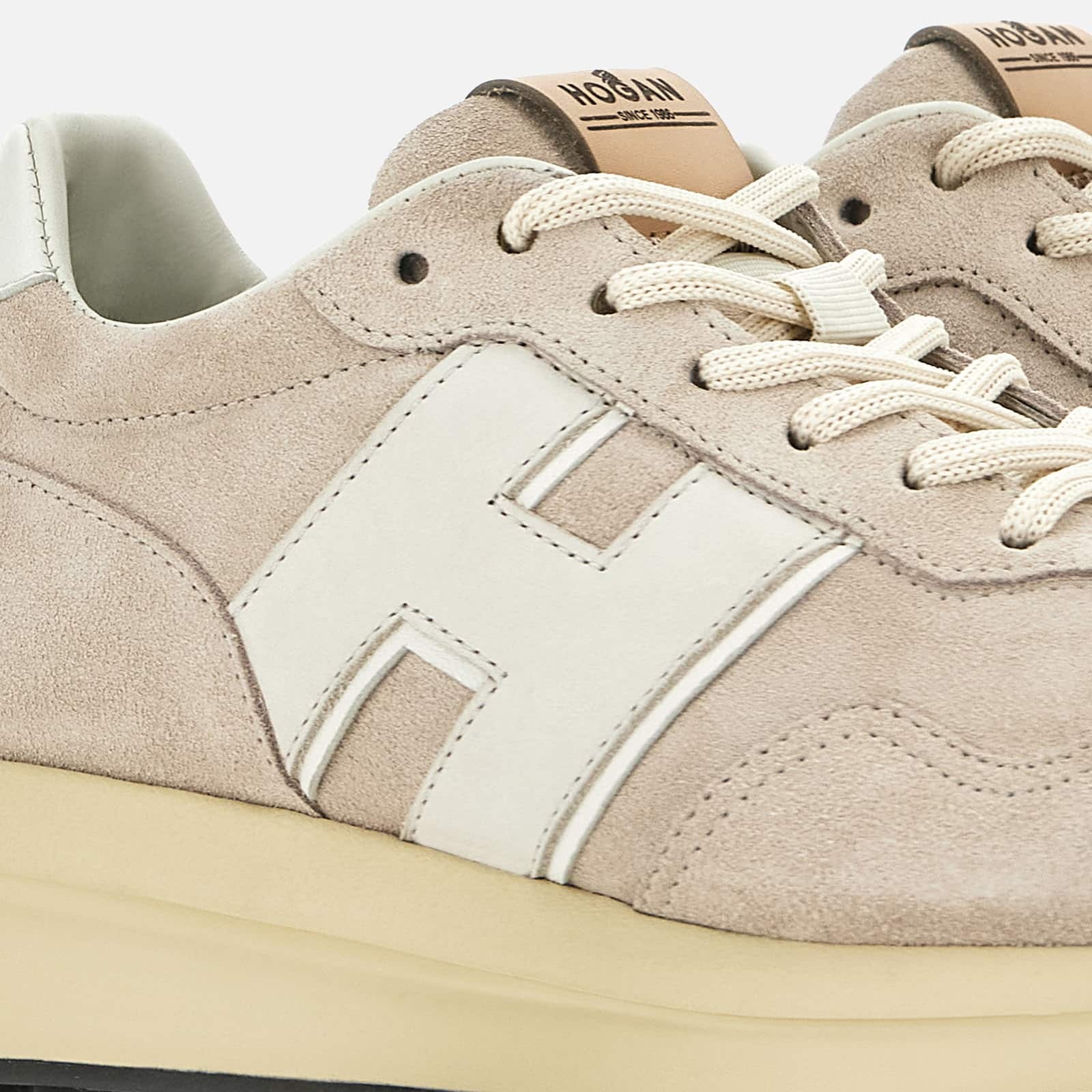 HOGAN H641 SUEDE LOW-TOP SNEAKERS